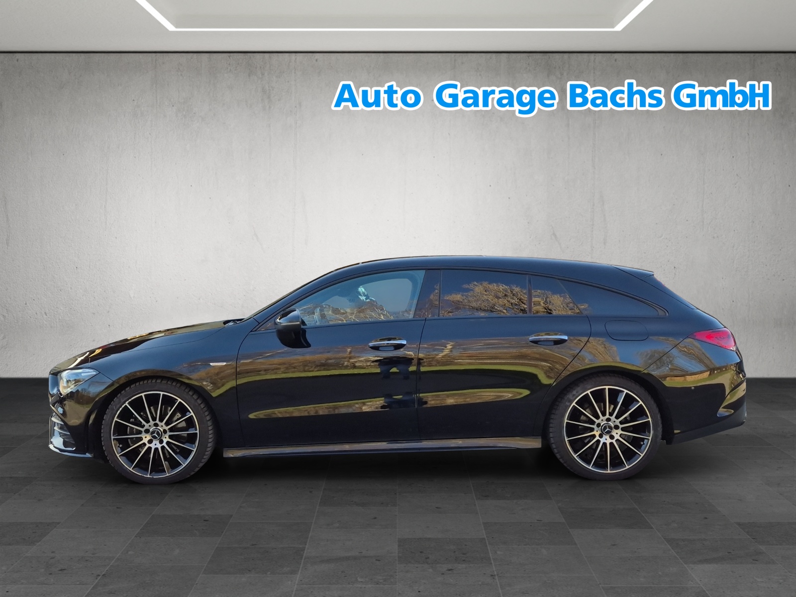 MERCEDES-BENZ CLA Shooting Brake 220 d 4Matic Swiss Star-image-1