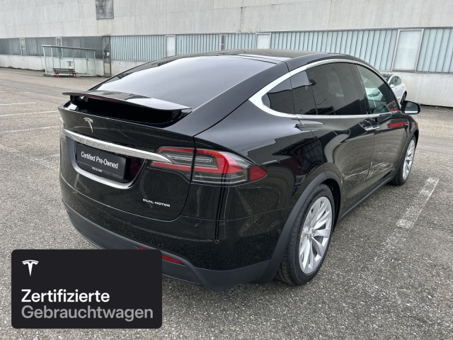 TESLA Model X Long Range AWD-image-8