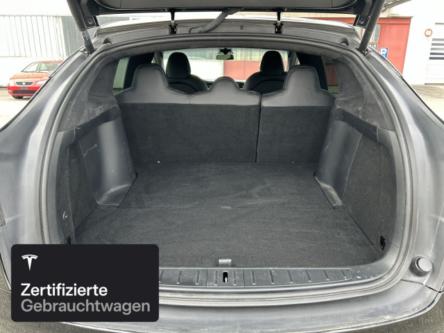 TESLA Model X Long Range AWD-image-15