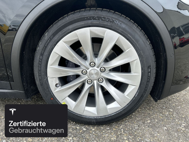 TESLA Model X Long Range AWD-image-10