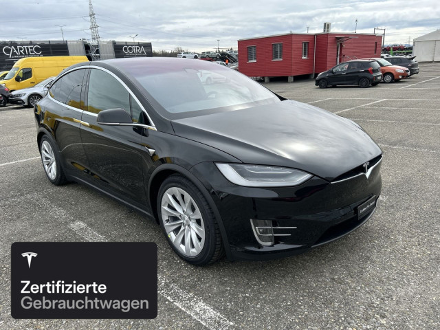 TESLA Model X Long Range AWD-image-11