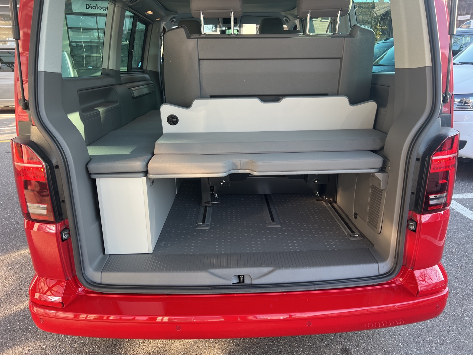 VW T6.1 California 2.0 TDI Beach Liberty Spirit DSG-image-11