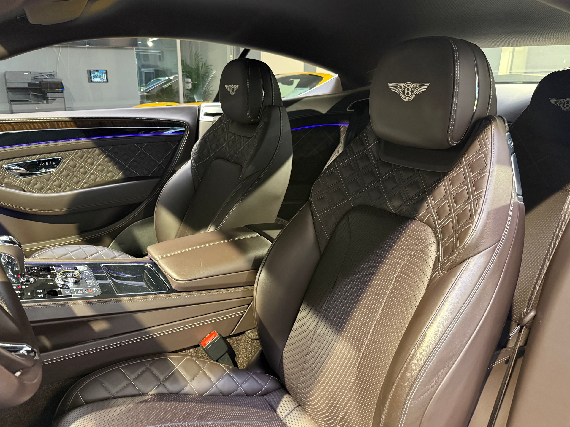 BENTLEY Continental GT 6.0 W12 First Edition-image-13