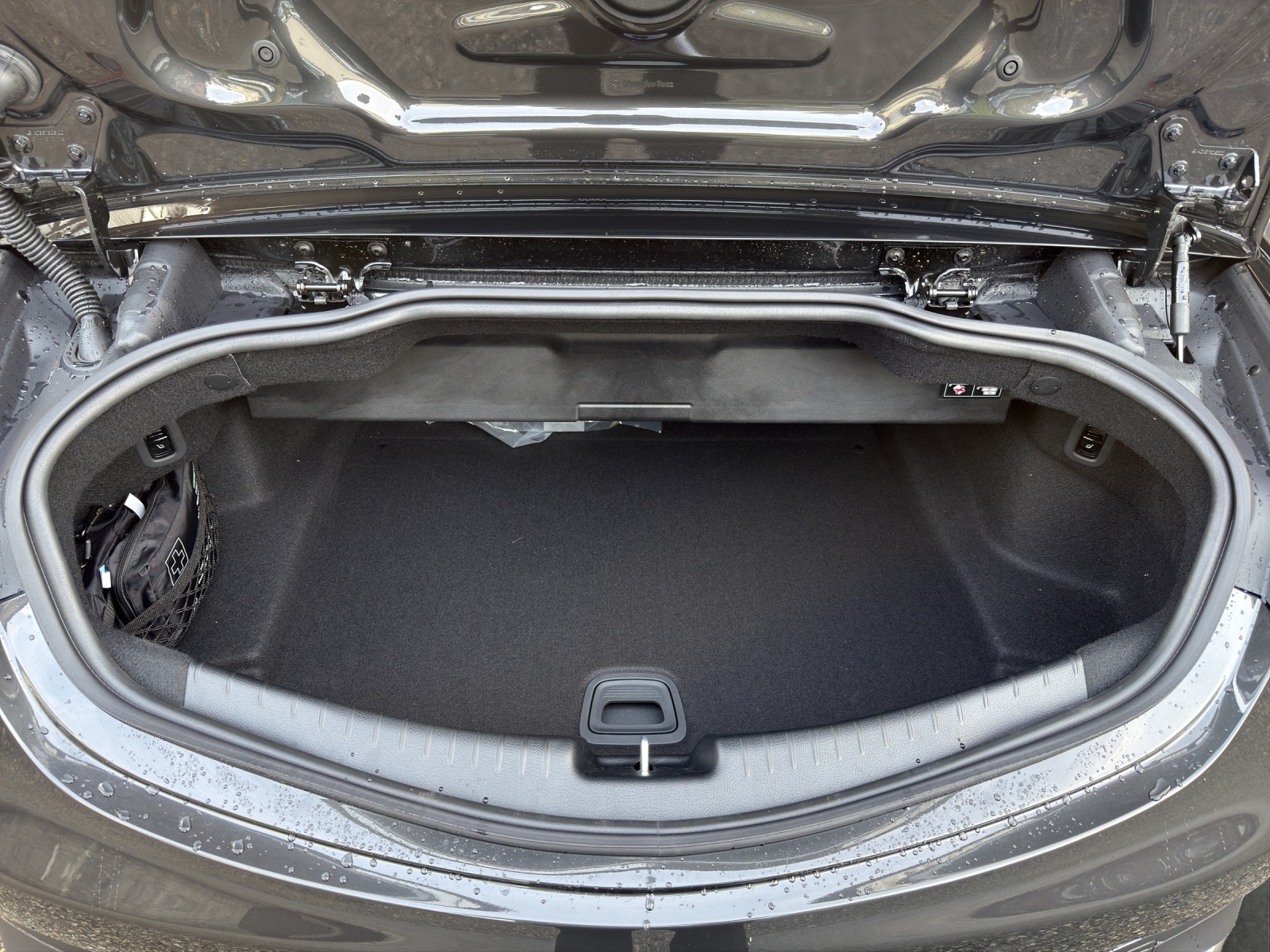 MERCEDES-BENZ CLE 450 Cabrio 4Matic 9G-Tronic-image-13