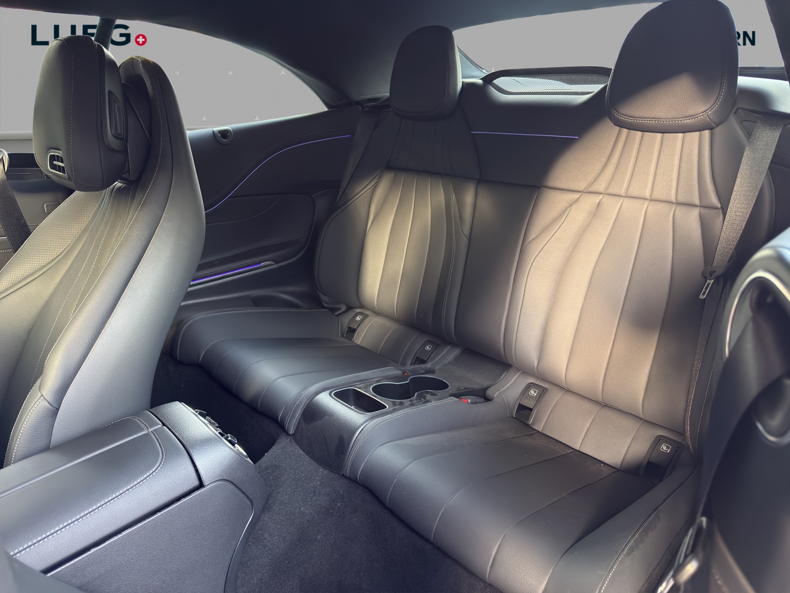 MERCEDES-BENZ CLE 450 Cabrio 4Matic 9G-Tronic-image-11