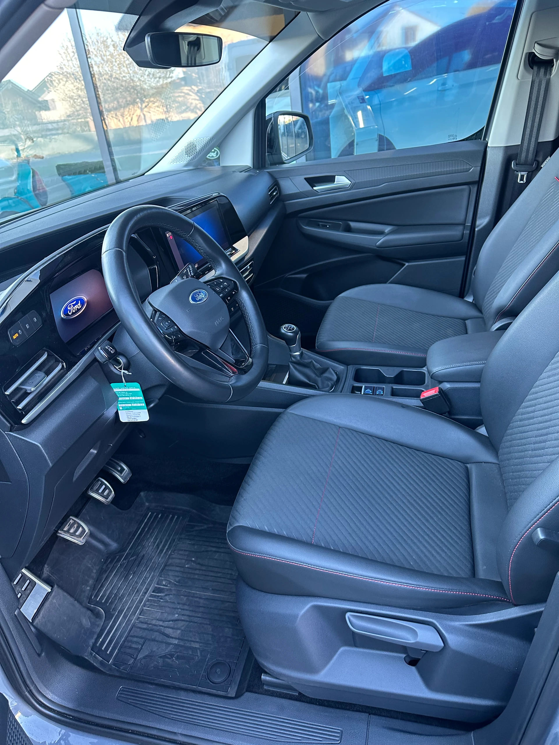 FORD TOURNEO Connect 2.0 EcoBlue 122 Sport 4x4-image-10