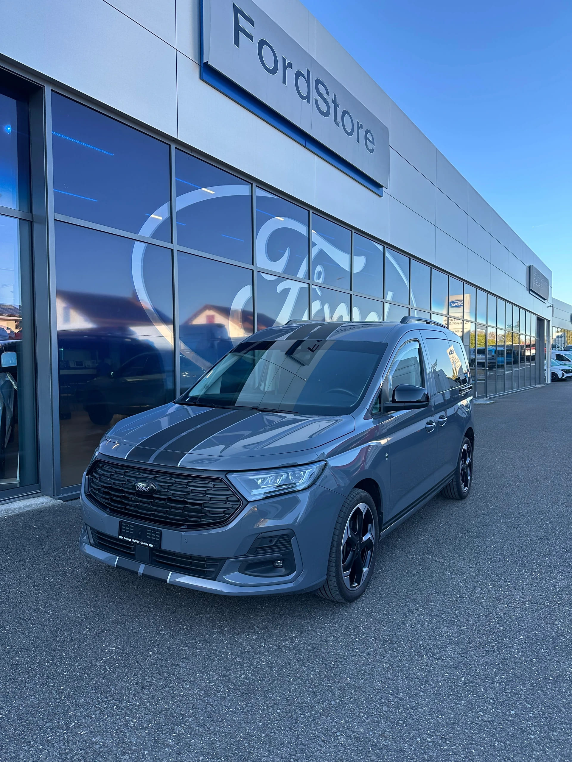 FORD TOURNEO Connect 2.0 EcoBlue 122 Sport 4x4-image-1