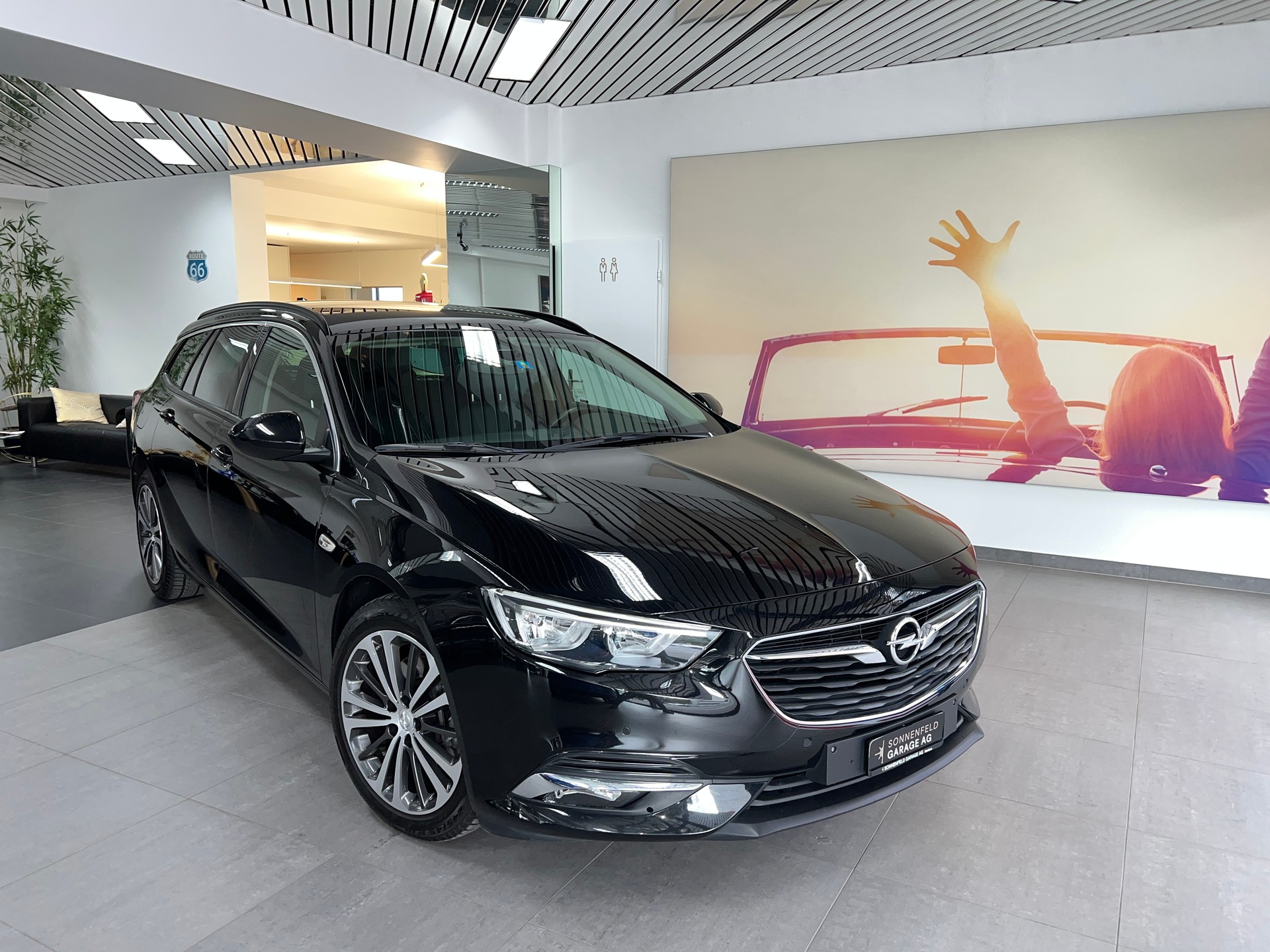 OPEL Insignia 2.0 CDTI Sports Tourer Excellence Automatic-image-0