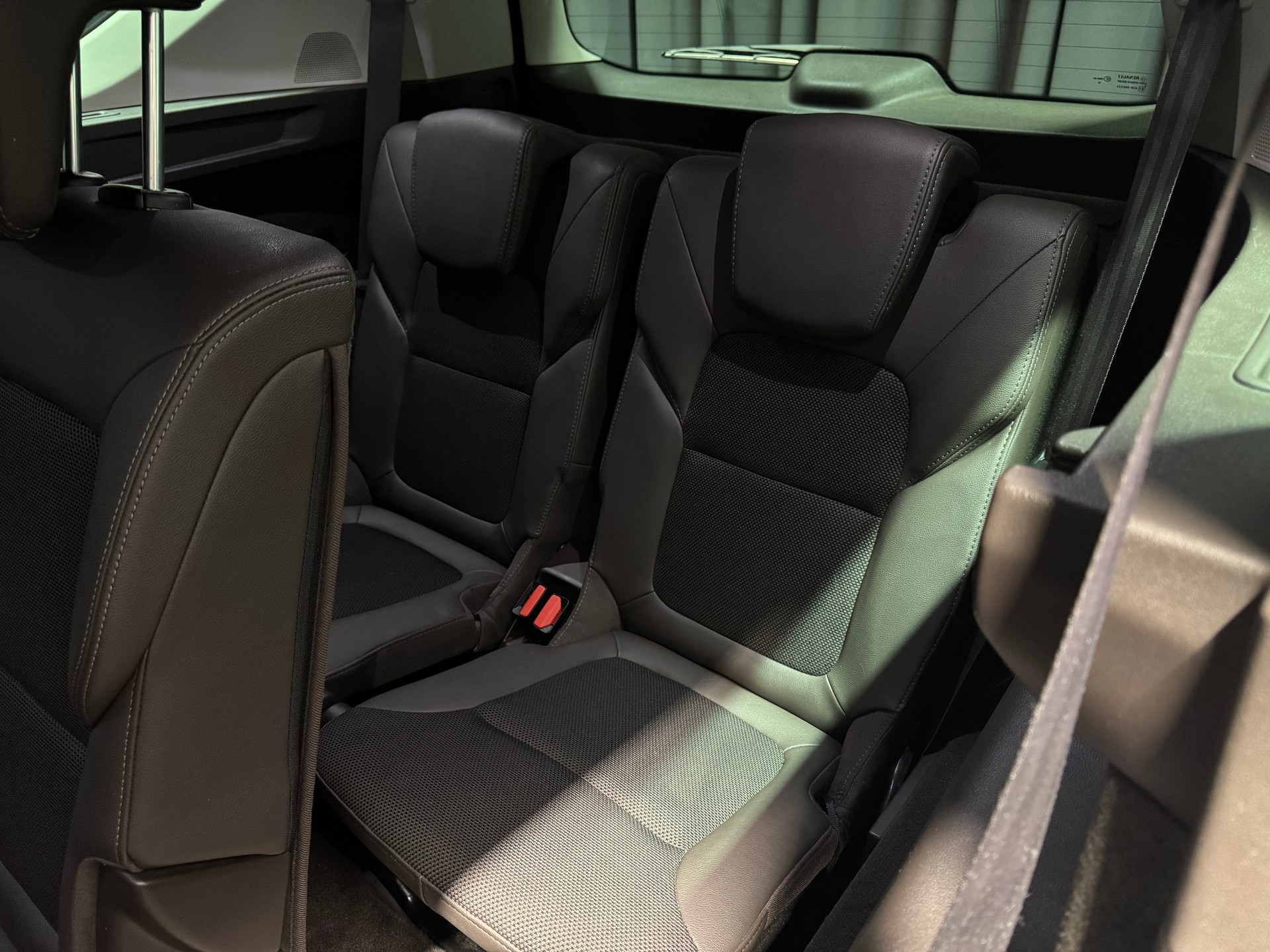 RENAULT Espace 1.8 TCe Intens EDC (9)-image-8
