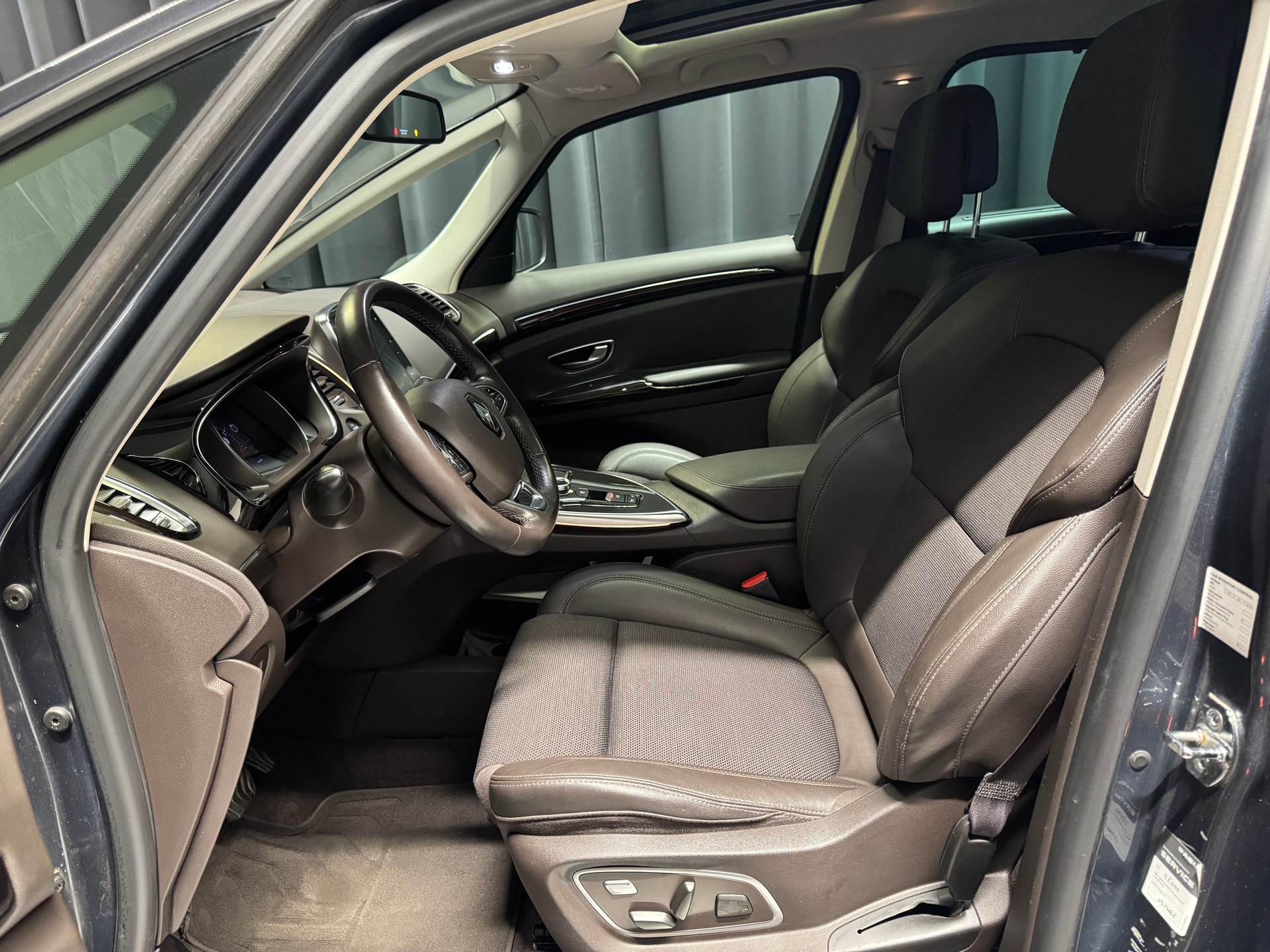 RENAULT Espace 1.8 TCe Intens EDC (9)-image-6