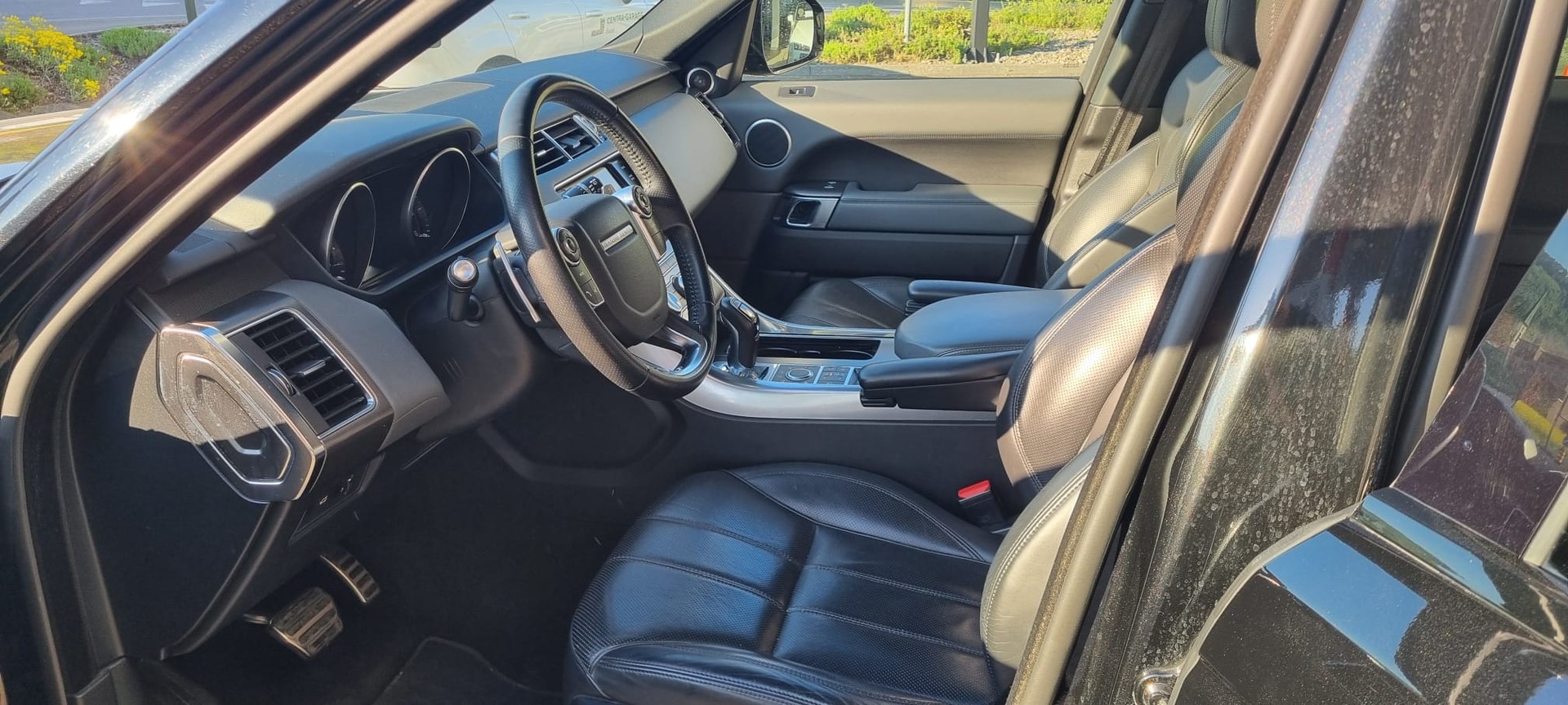 LAND ROVER Range Rover Sport 3.0 SD V6 Dynamic Automatic-image-2