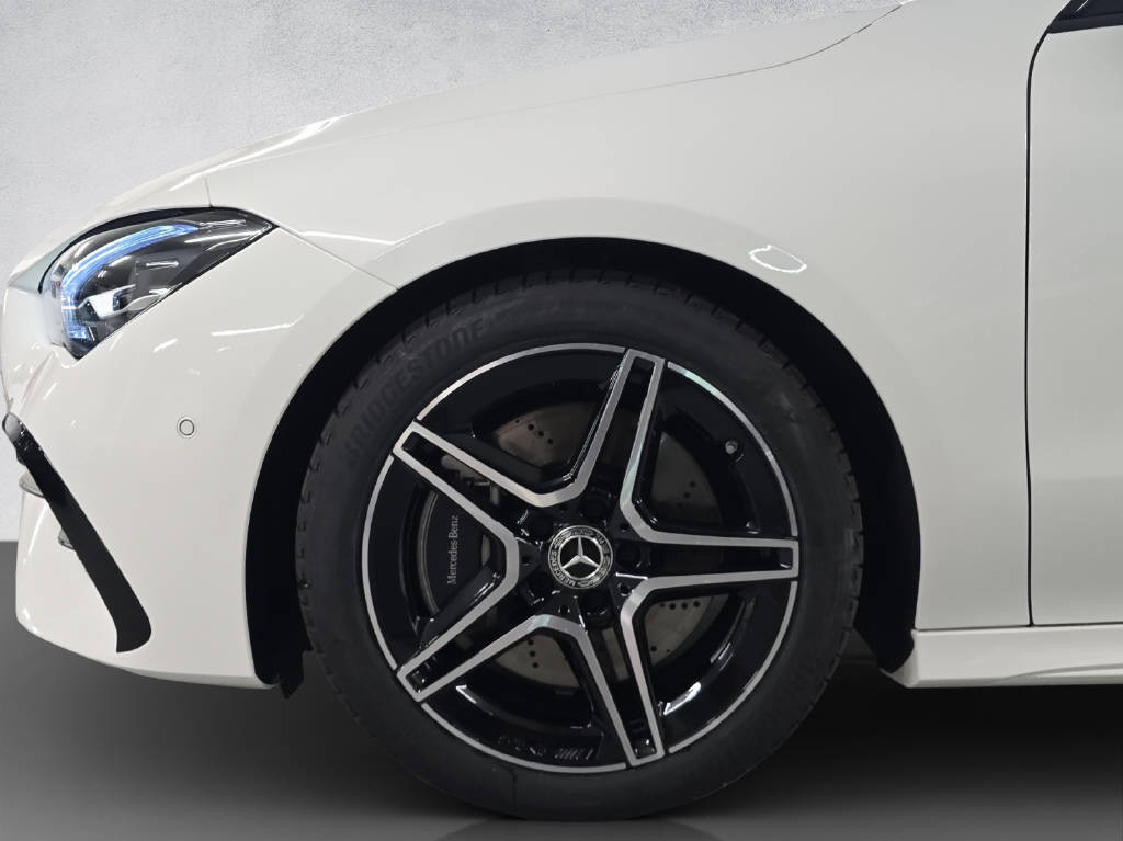 MERCEDES-BENZ CLA 250 AMG Line 4Matic Shooting Brake-image-6