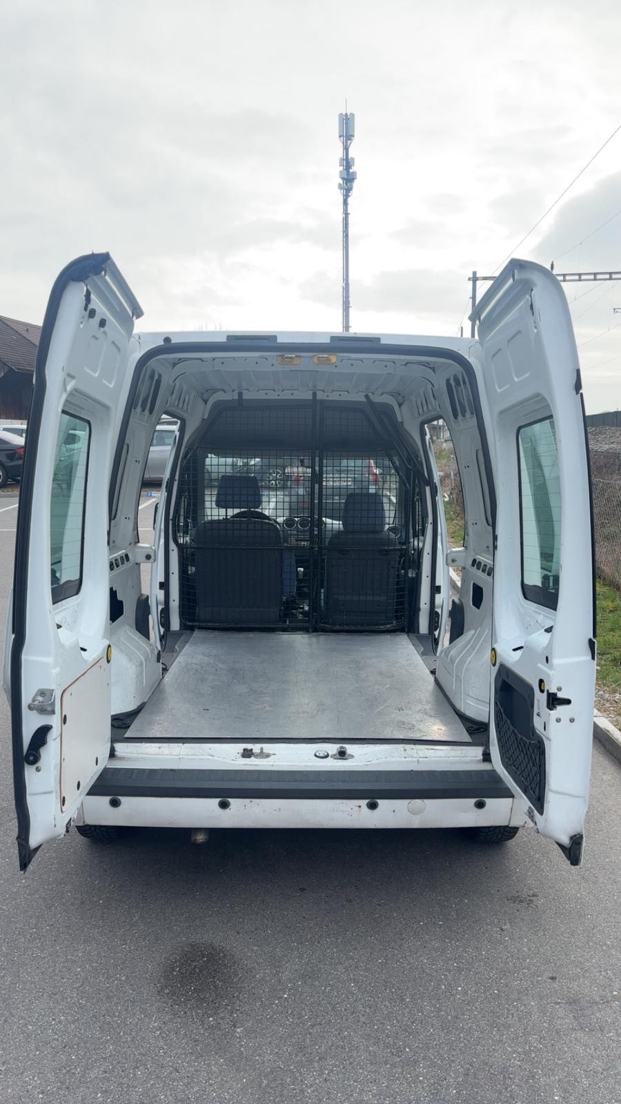 FORD Transit Connect Van T230 1.8 TDCi L Level 3-frisch ab Mfk-image-4