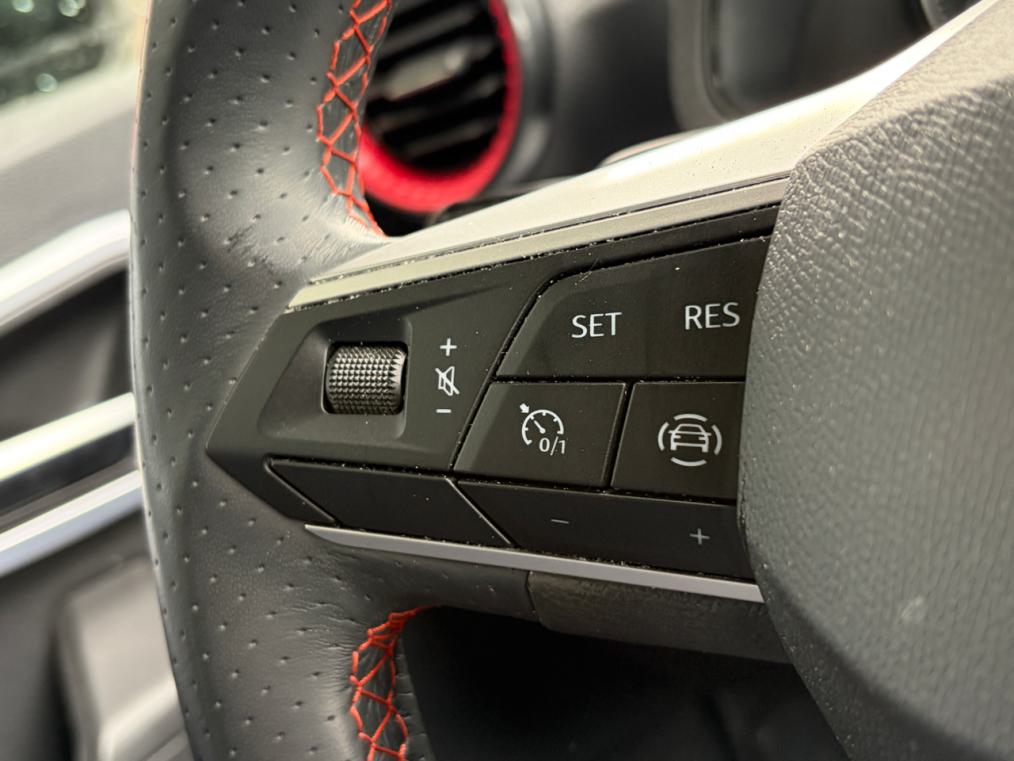 SEAT Arona 1.0 TSi Eco FR-image-4