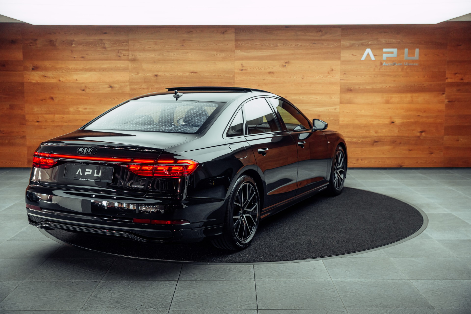 AUDI A8 50 TDI quattro tiptronic-image-1