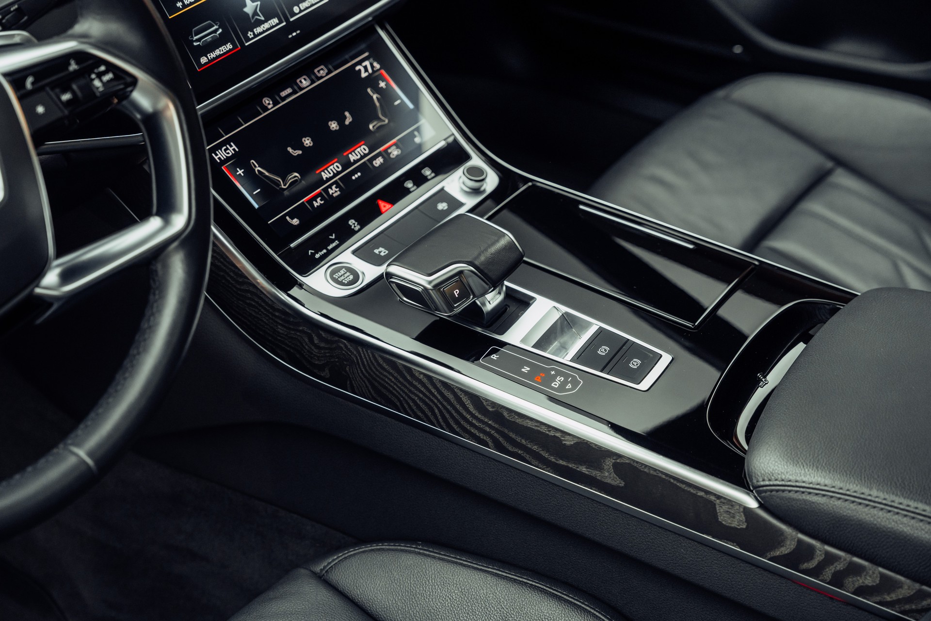AUDI A8 50 TDI quattro tiptronic-image-13