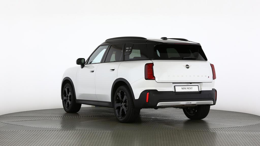 MINI Countryman S ALL4-image-3