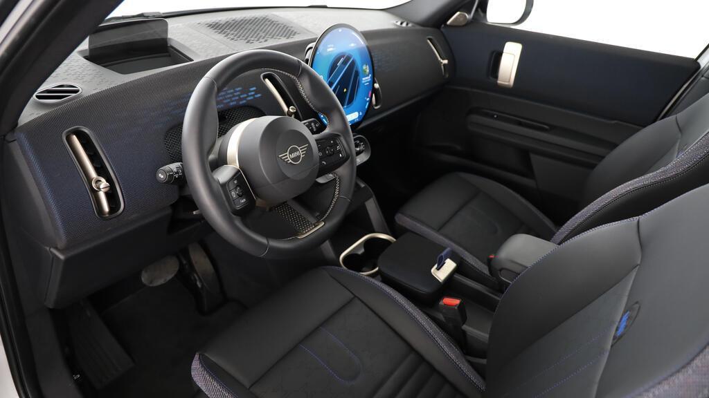 MINI Countryman S ALL4-image-17