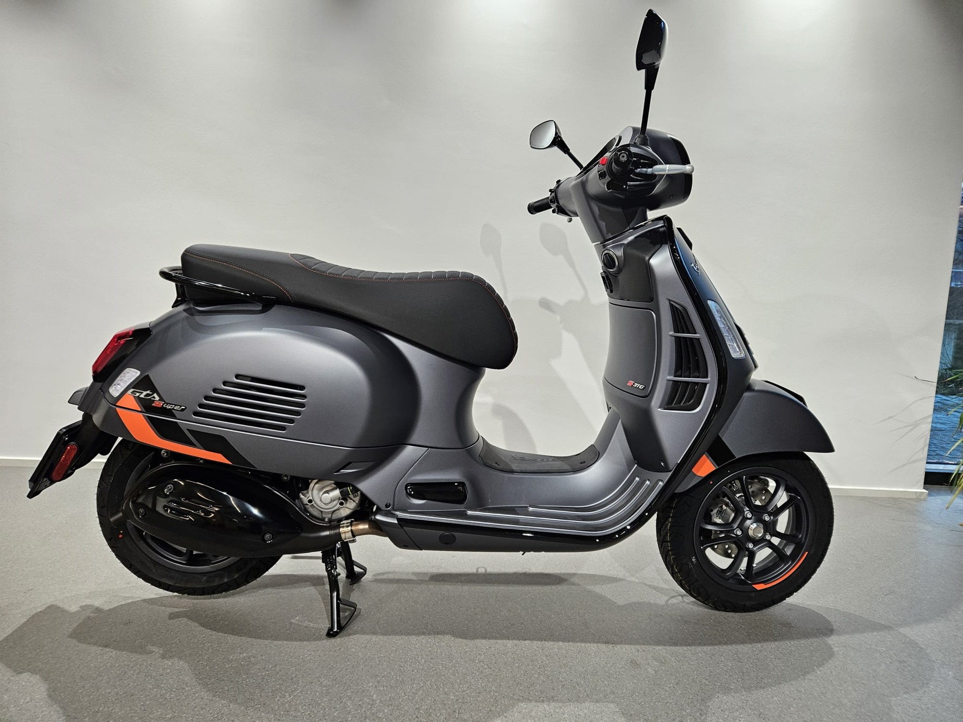 PIAGGIO Vespa GTS 310 Super Sport RST E5+-showroom-element-1