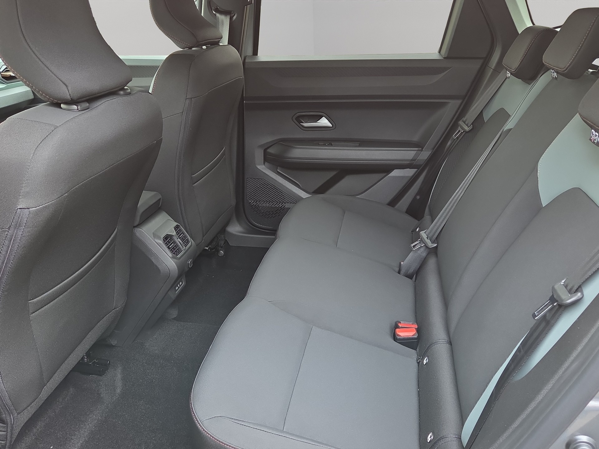 DACIA Bigster HEV 155 Extreme-image-13