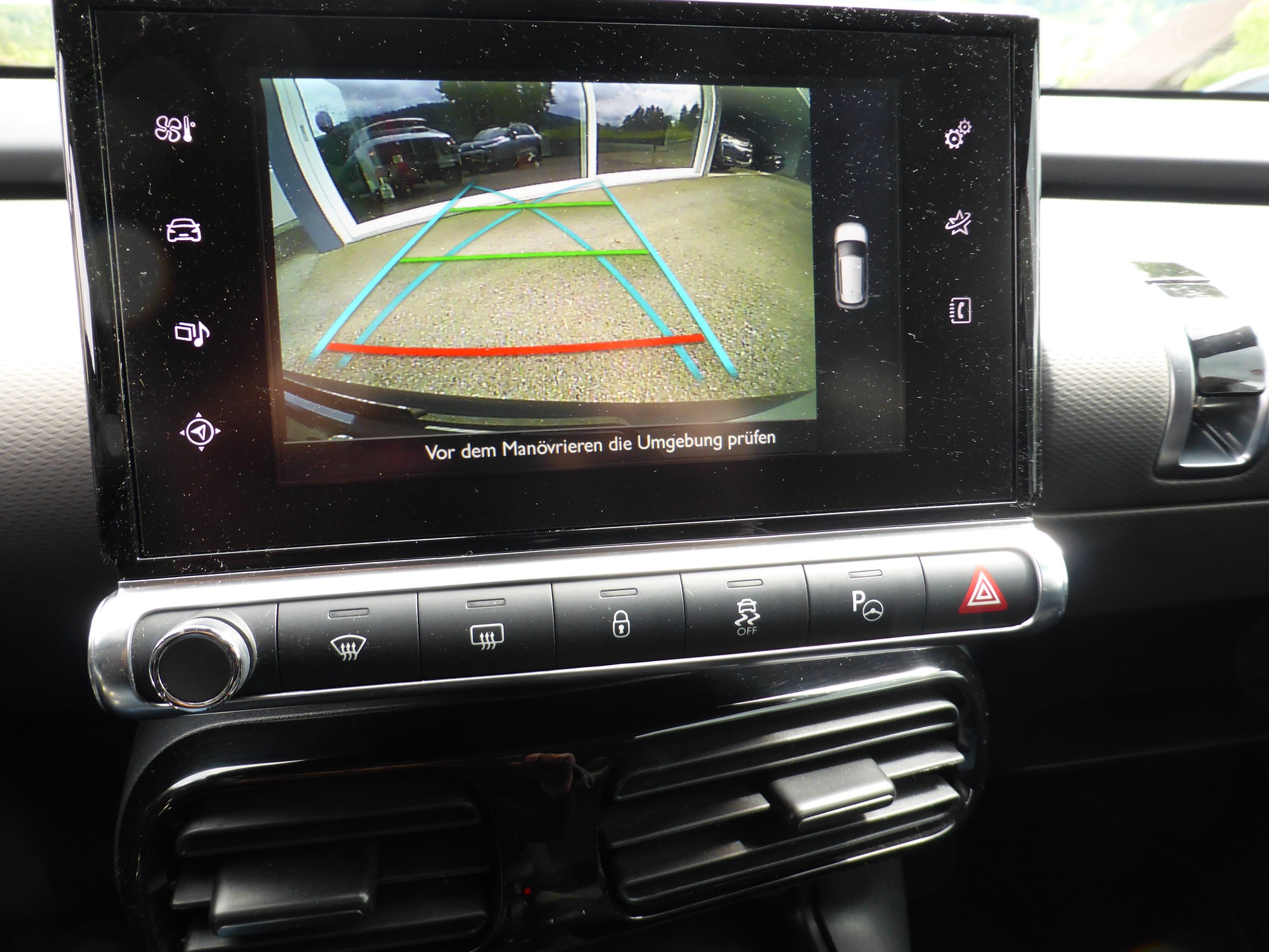 CITROEN C4 Cactus 1.2 e-THP Shine EAT6-image-8