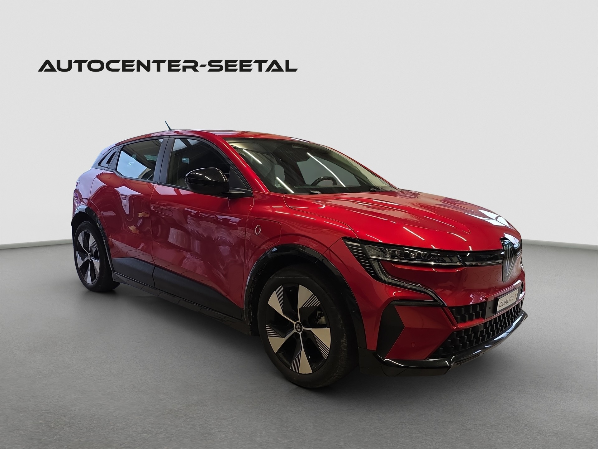 RENAULT Mégane E-TECH EV60-image-6