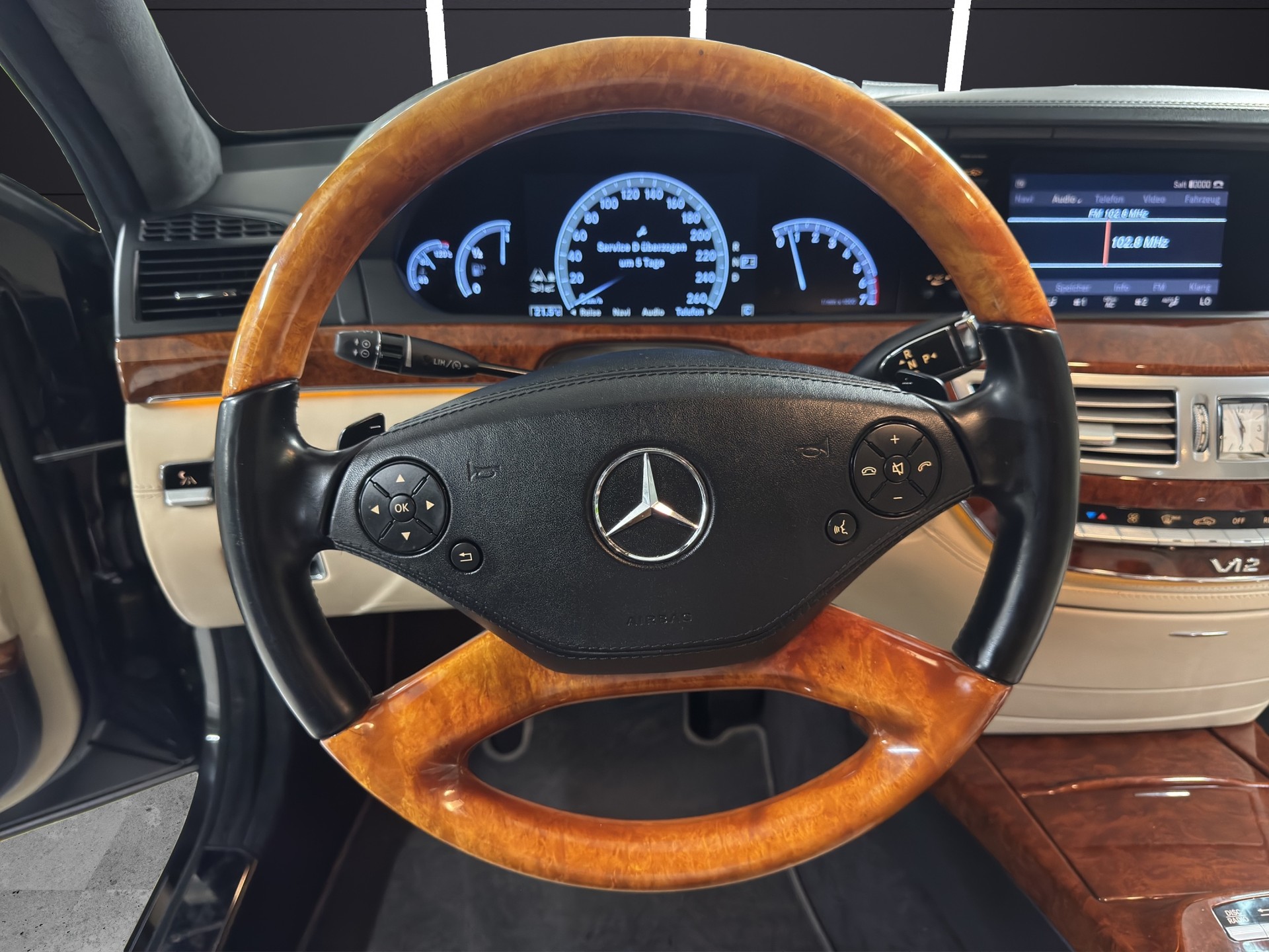 MERCEDES-BENZ S 600 L Automatic-image-9
