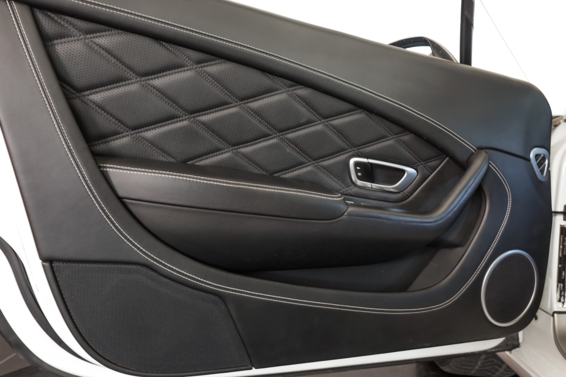 BENTLEY Continental GTC 4.0 V8-image-15