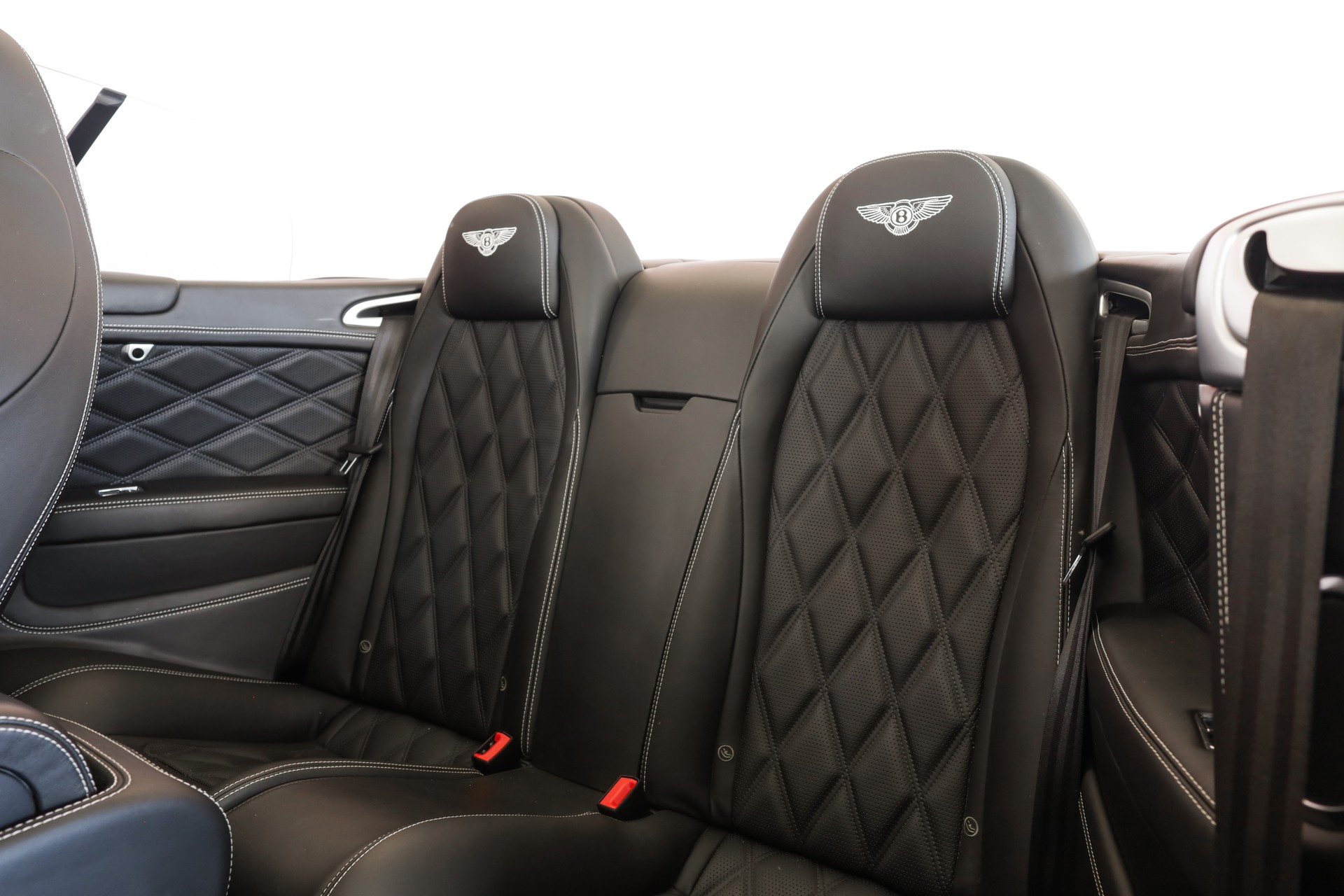 BENTLEY Continental GTC 4.0 V8-image-18