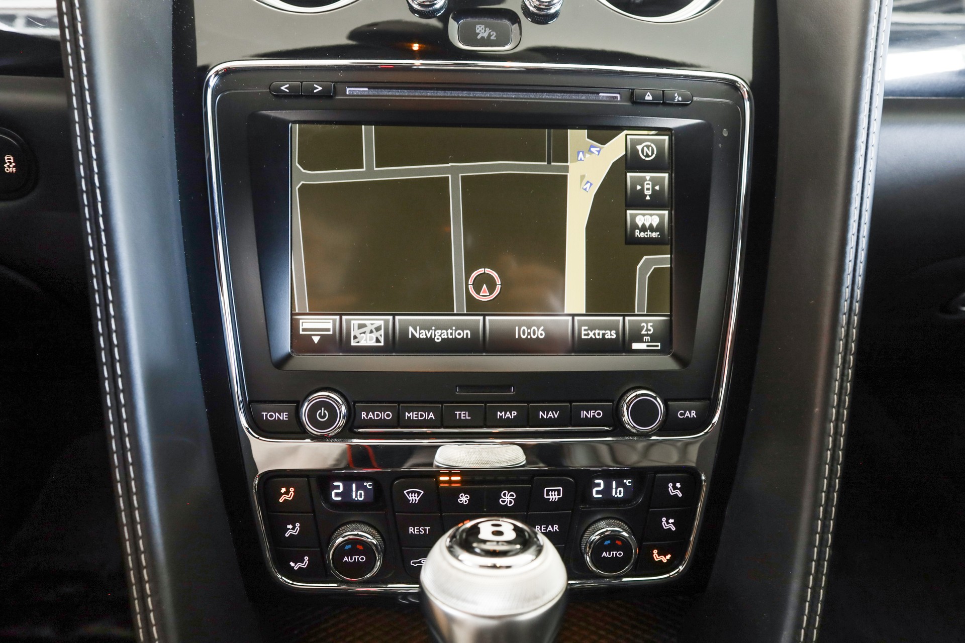 BENTLEY Continental GTC 4.0 V8-image-9