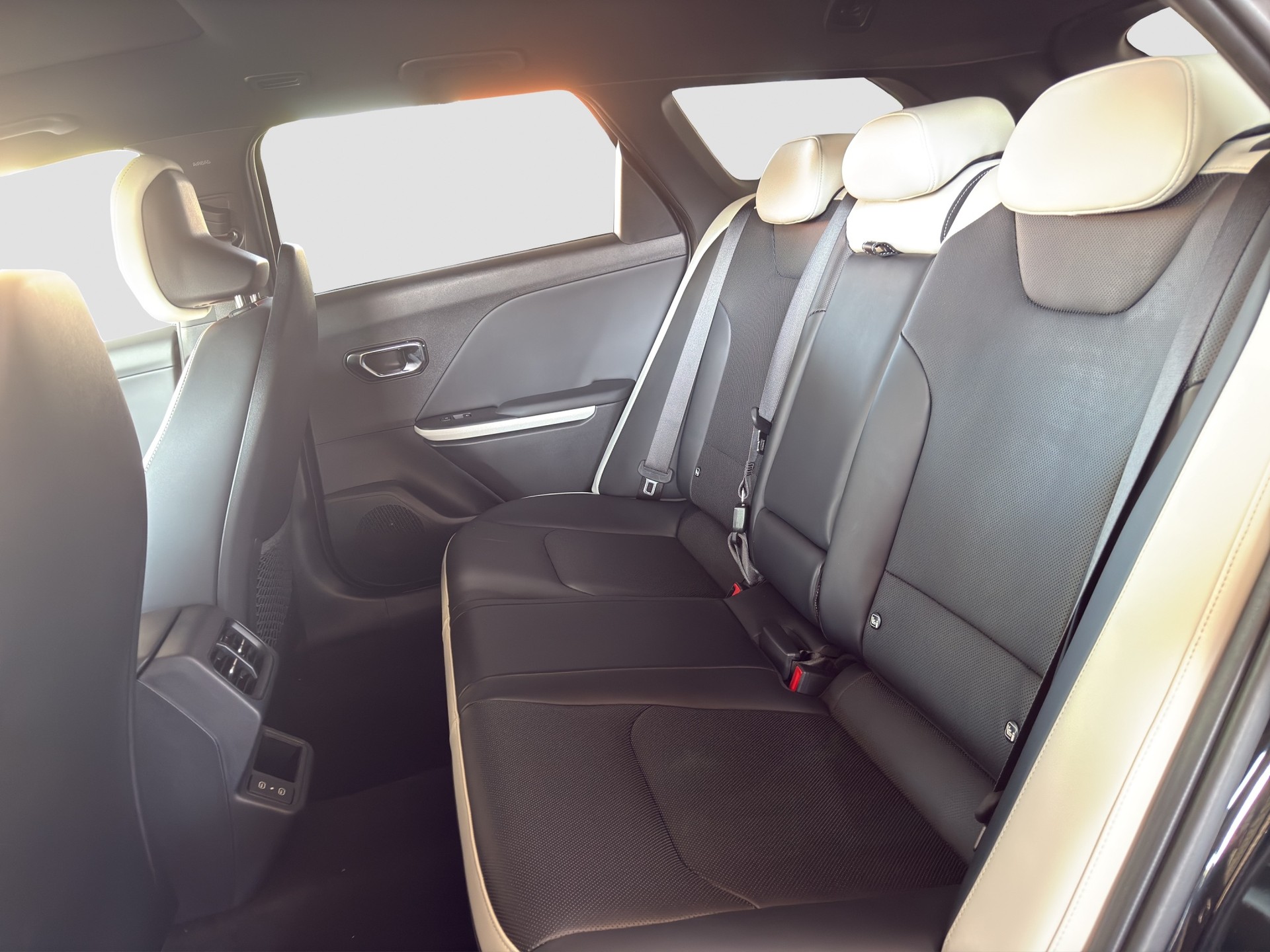 KIA K4 SW 1.6 T-GDi GT-Line-image-10