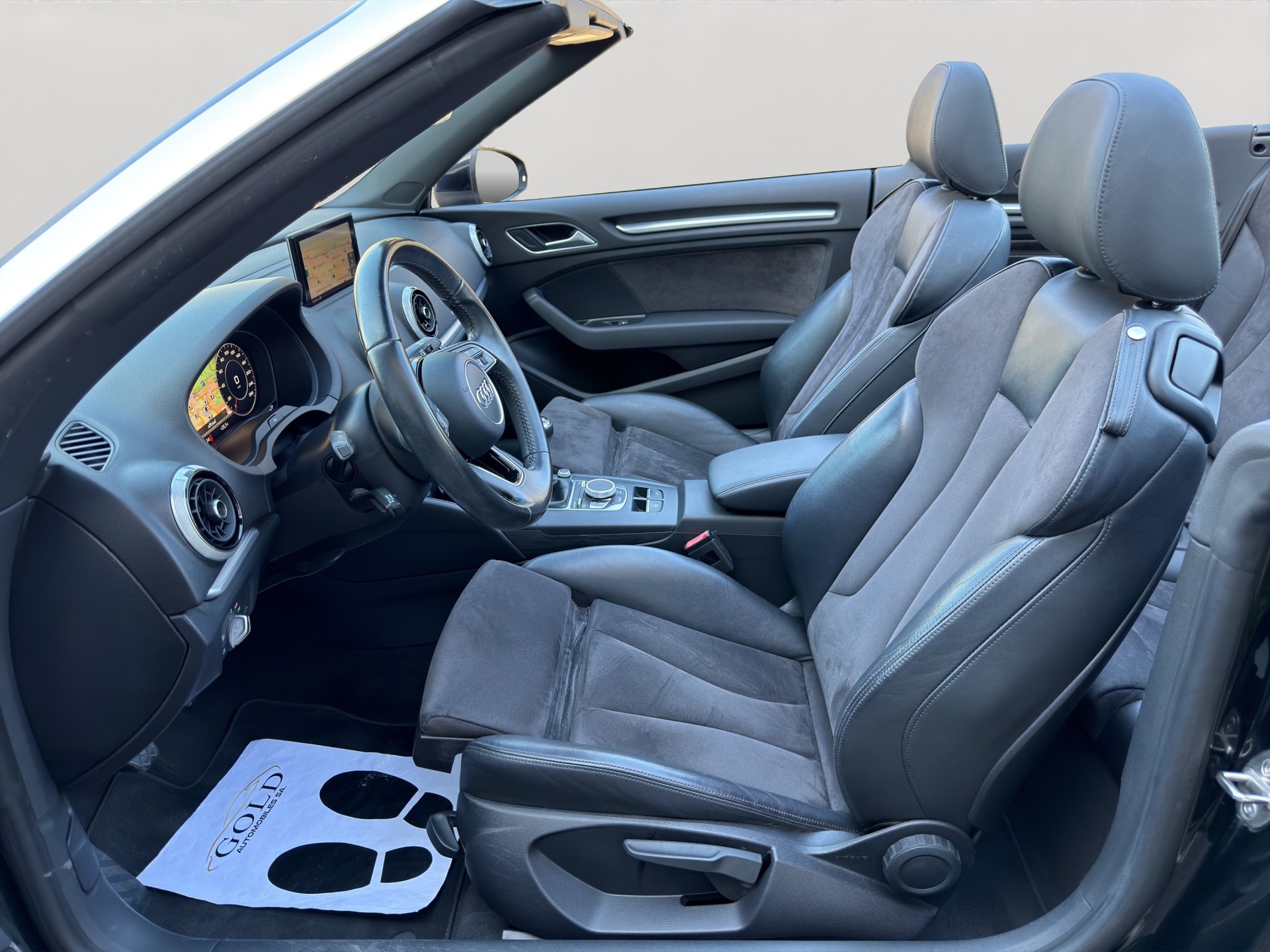 AUDI A3 Cabriolet 1.4 TFSI Design-image-5
