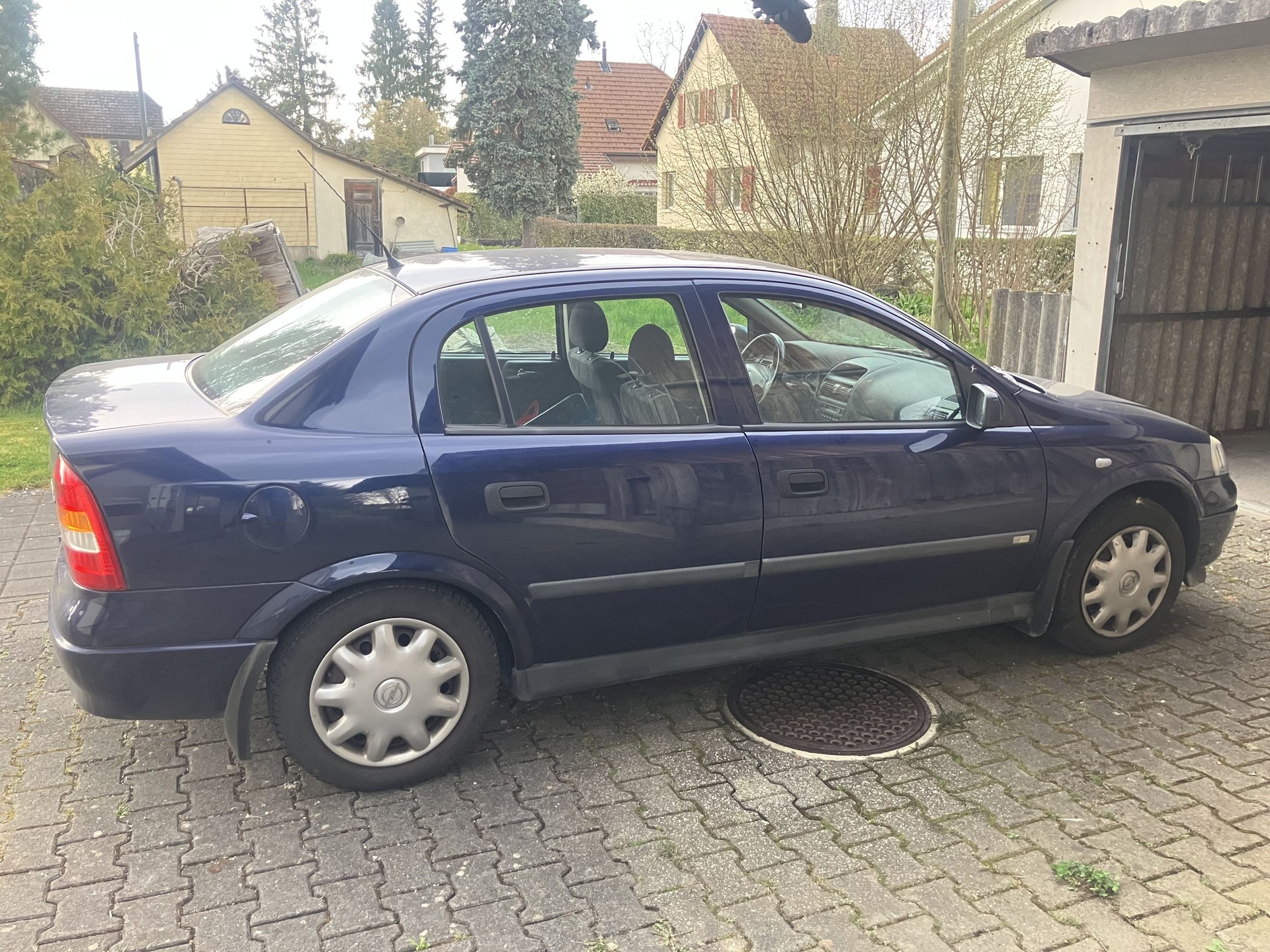 OPEL 1.8i 16V Comfort-image-0