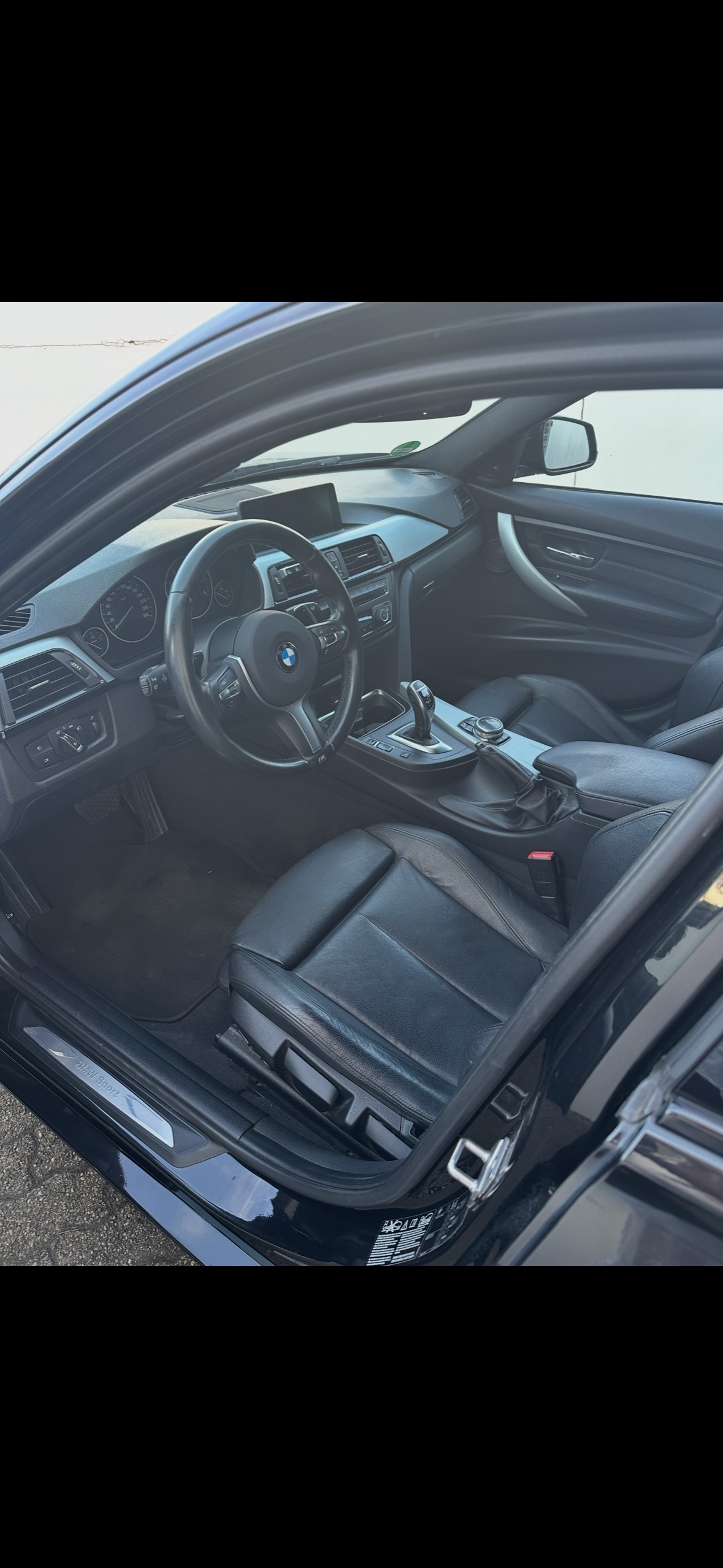 BMW 330d xDrive SAG-image-2