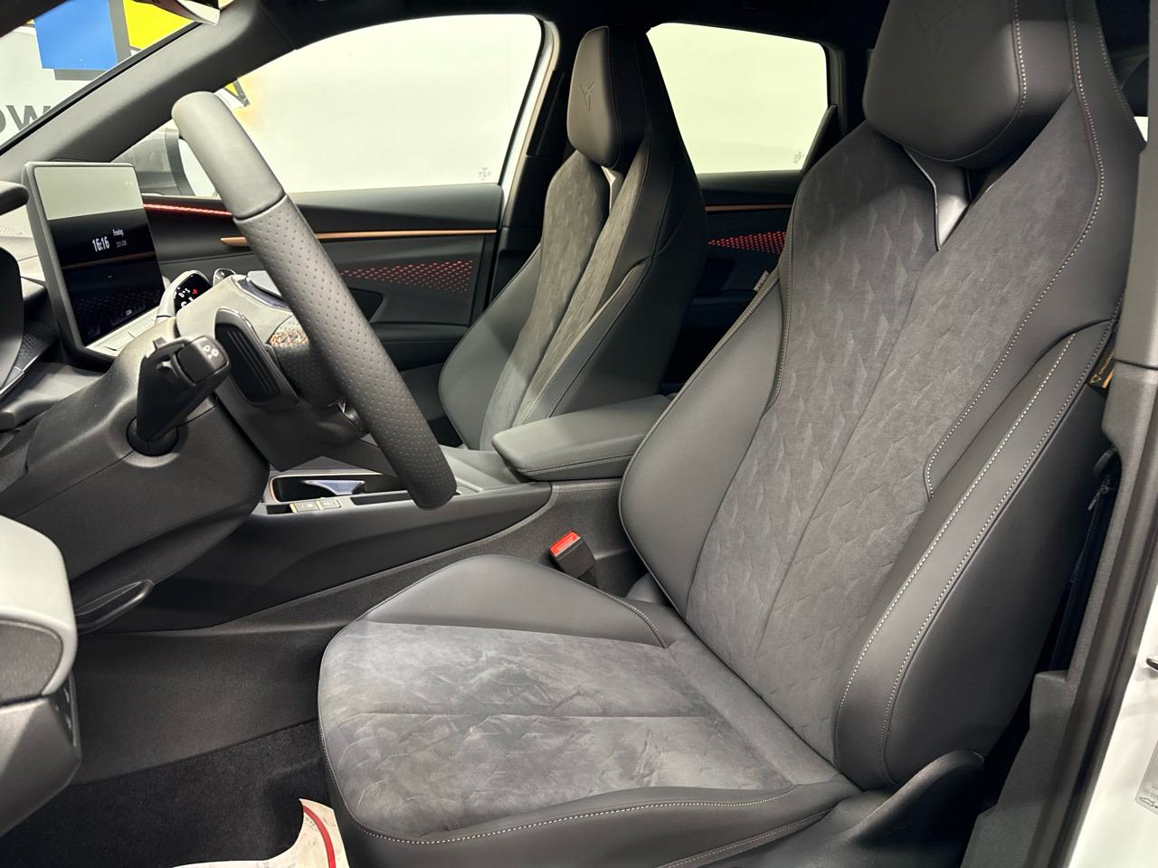 CUPRA Terramar 1.5 eTSI DSG-image-3