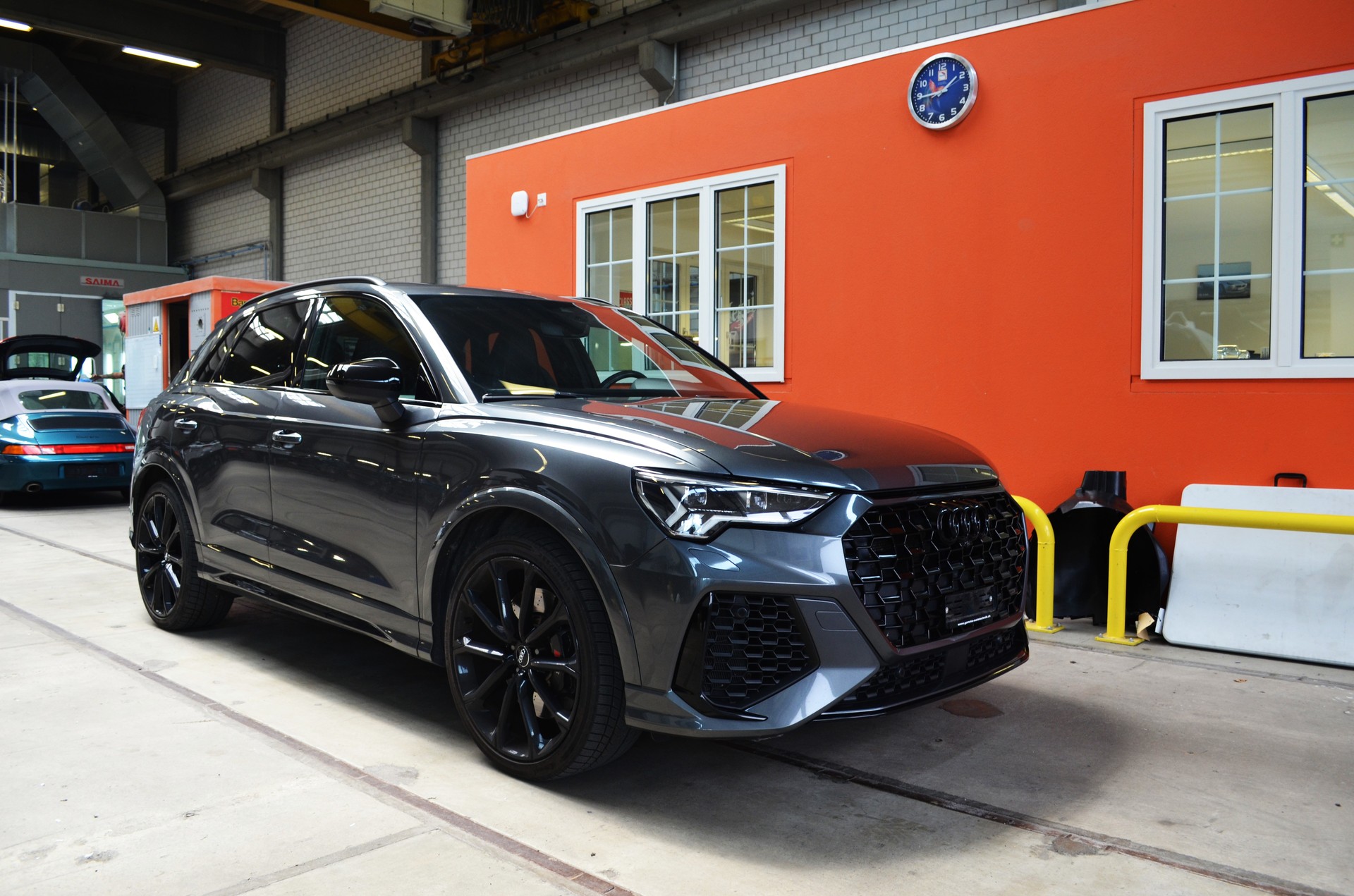AUDI RS Q3 2.5 TFSI quattro S tronic-image-0