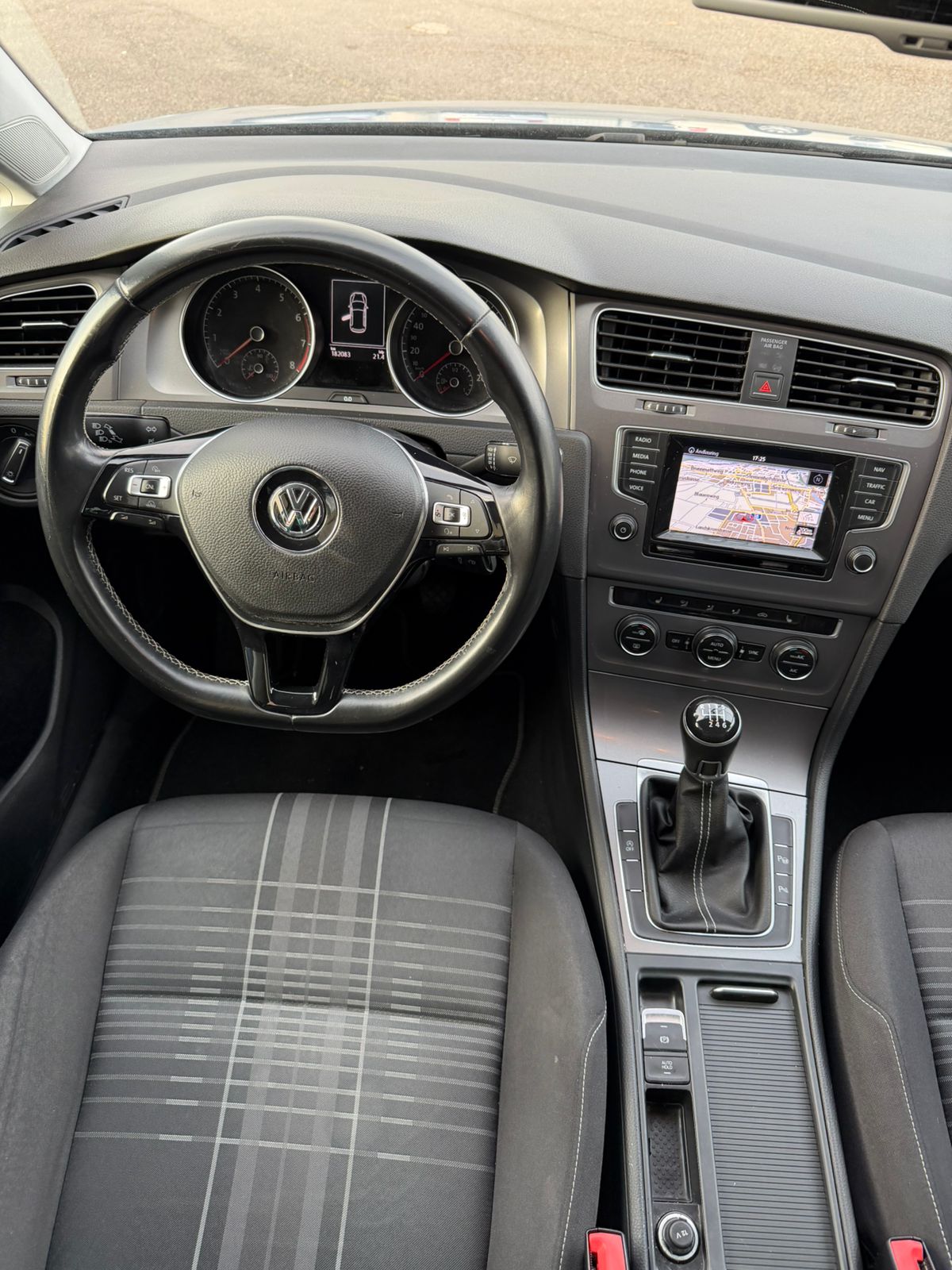 VW Golf 1.4 TSI Comfortline-image-10