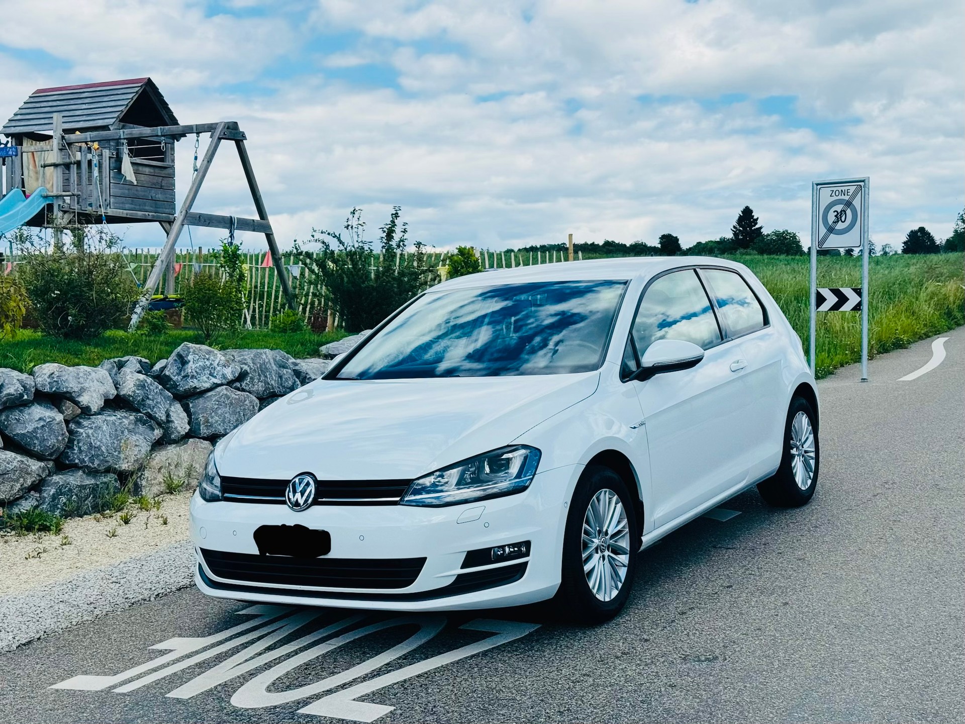 VW Golf 1.2 TSI Cup DSG-image-0