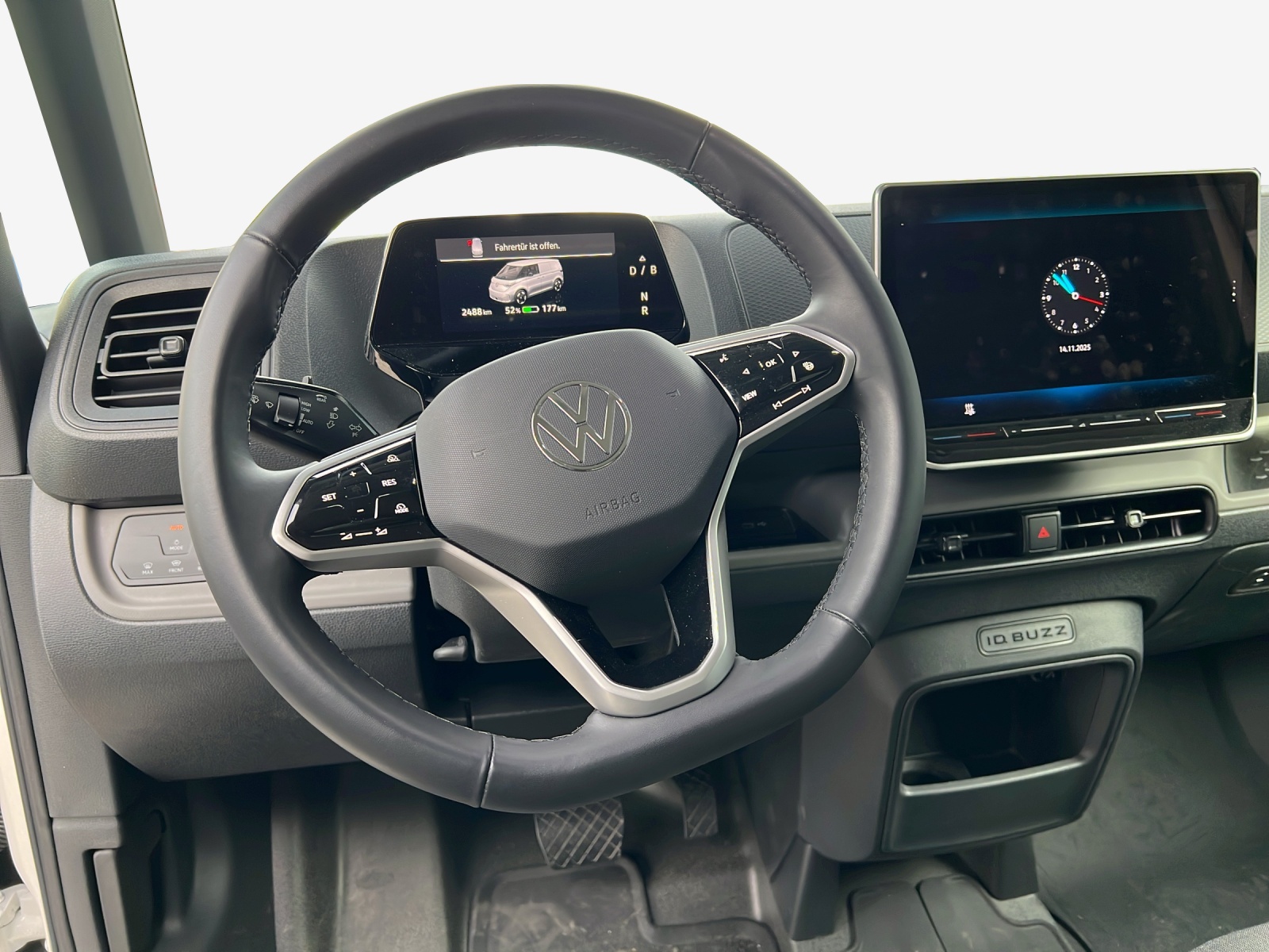 VW ID. Buzz Cargo Pro 4Motion-image-9