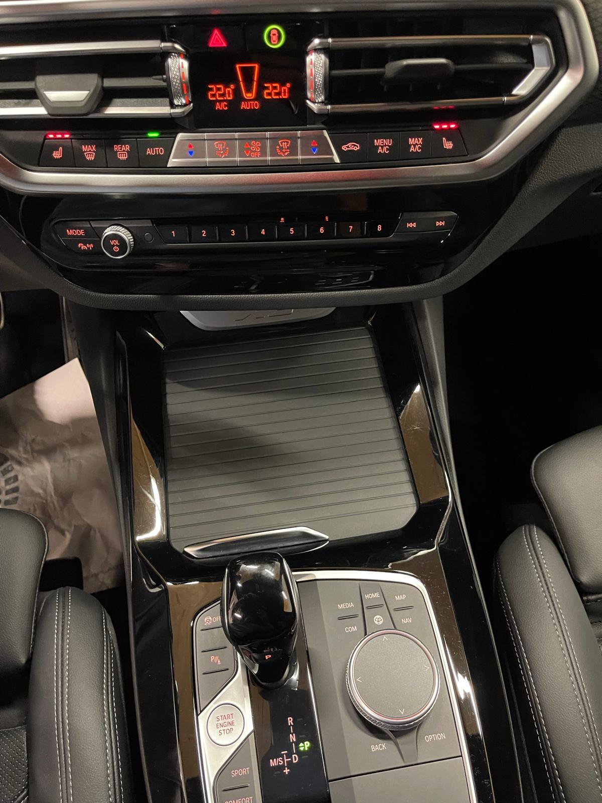 BMW X3 20d xDrive SAG-image-18