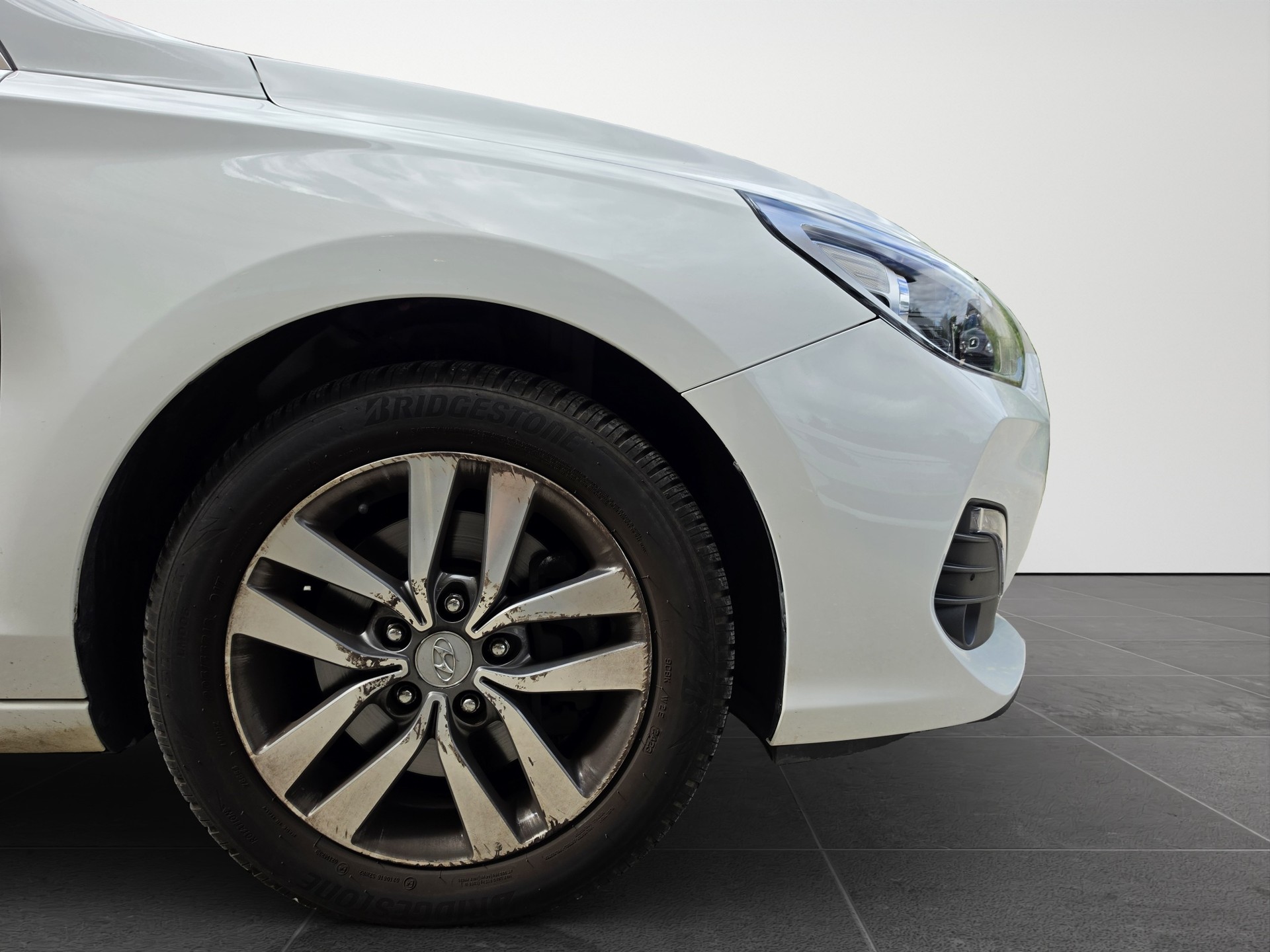 HYUNDAI i30 1.4 T-GDI Amplia DCT-image-11