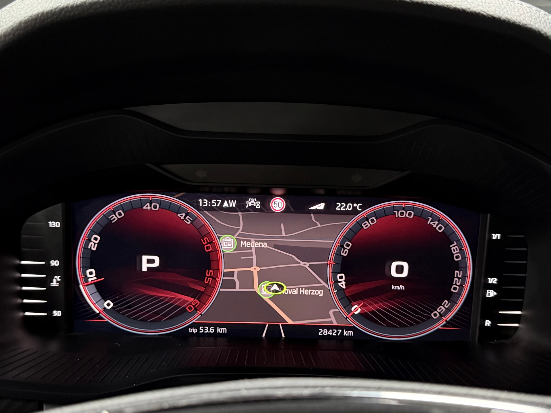 SKODA Kodiaq 2.0 TDI CR SportLine 4x4 DSG-image-13