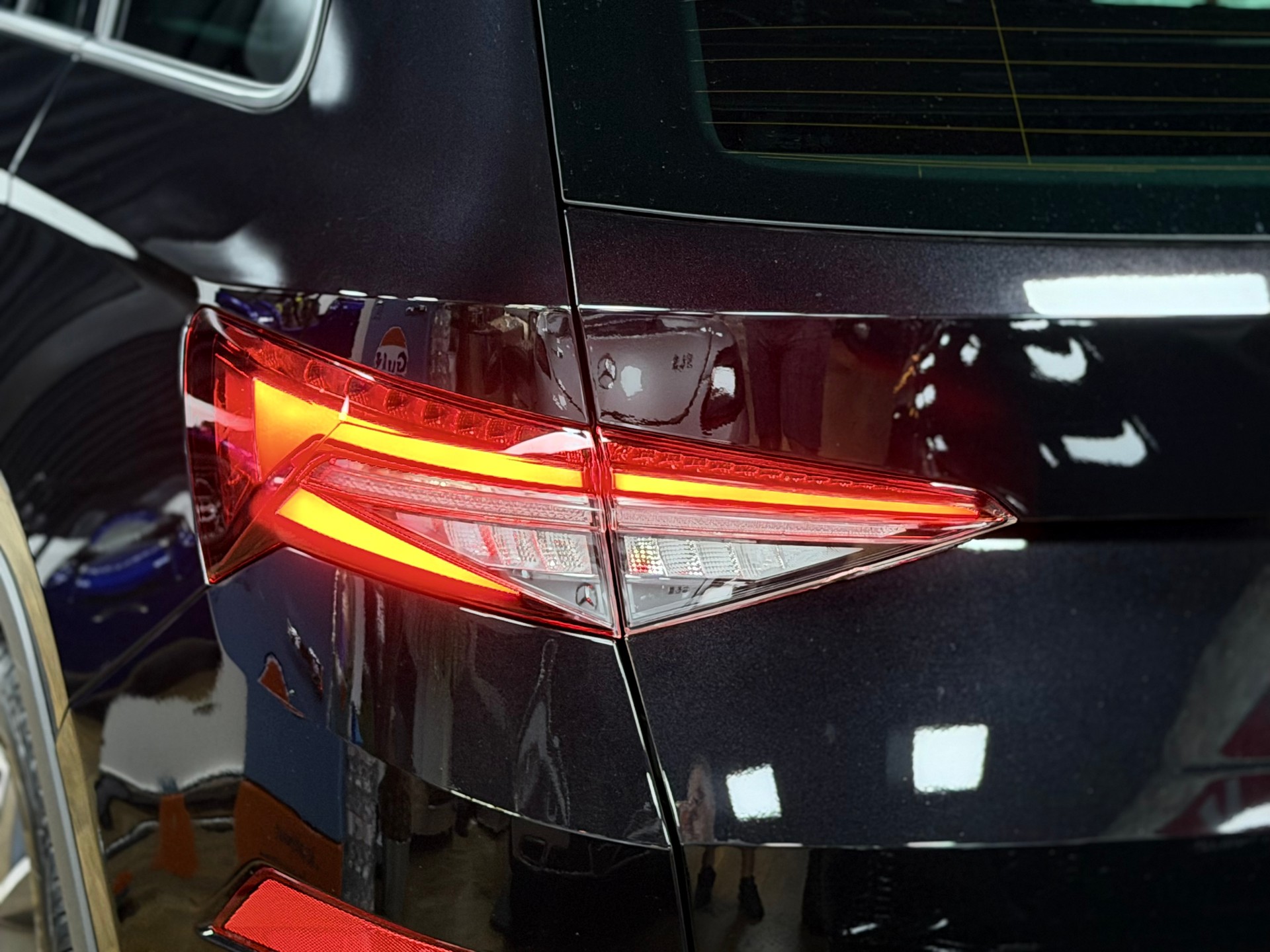 SKODA Kodiaq 2.0 TDI CR SportLine 4x4 DSG-image-7