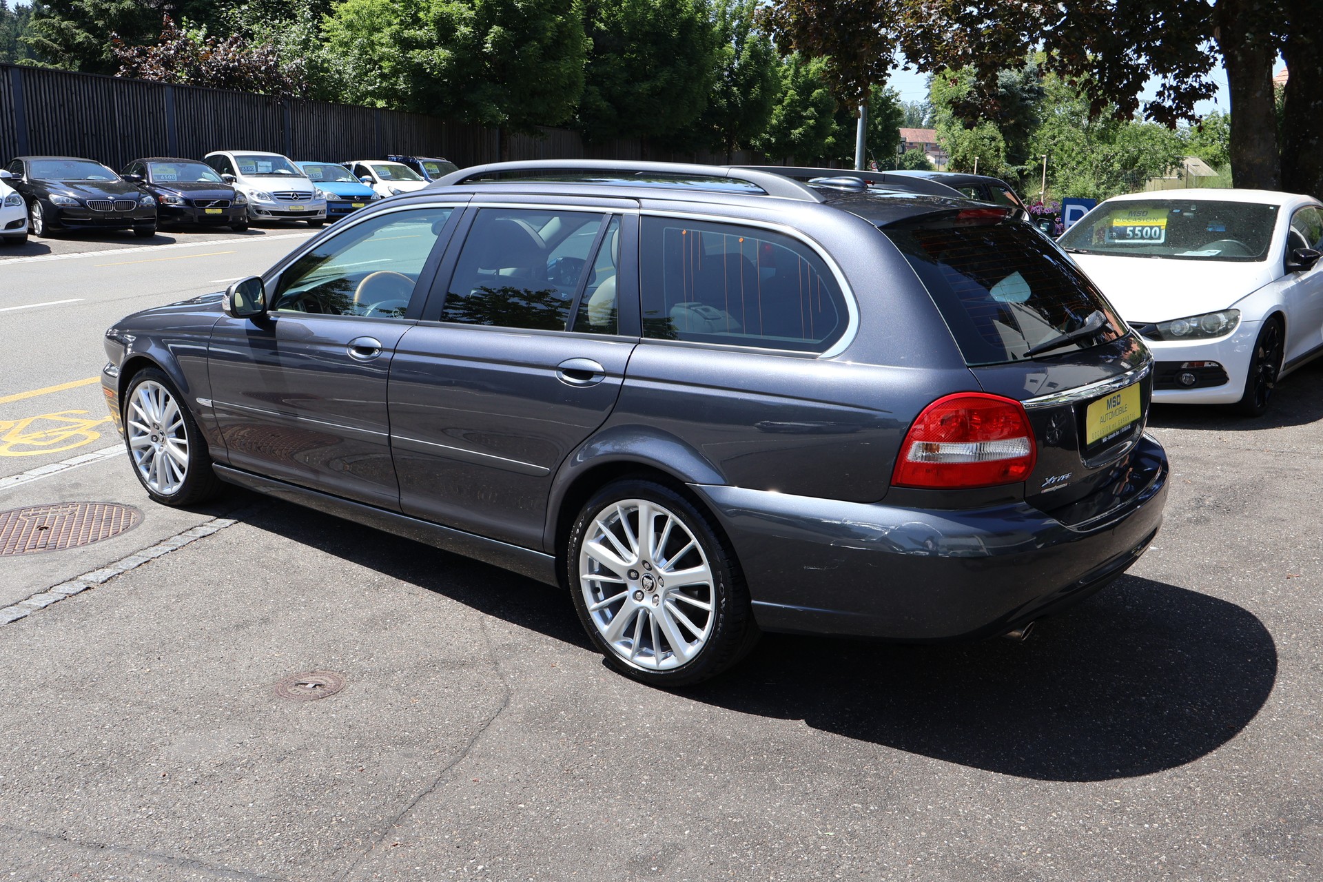 JAGUAR X-Type Estate 3.0 V6 Traction4 Luxury Edition Automatic-image-6