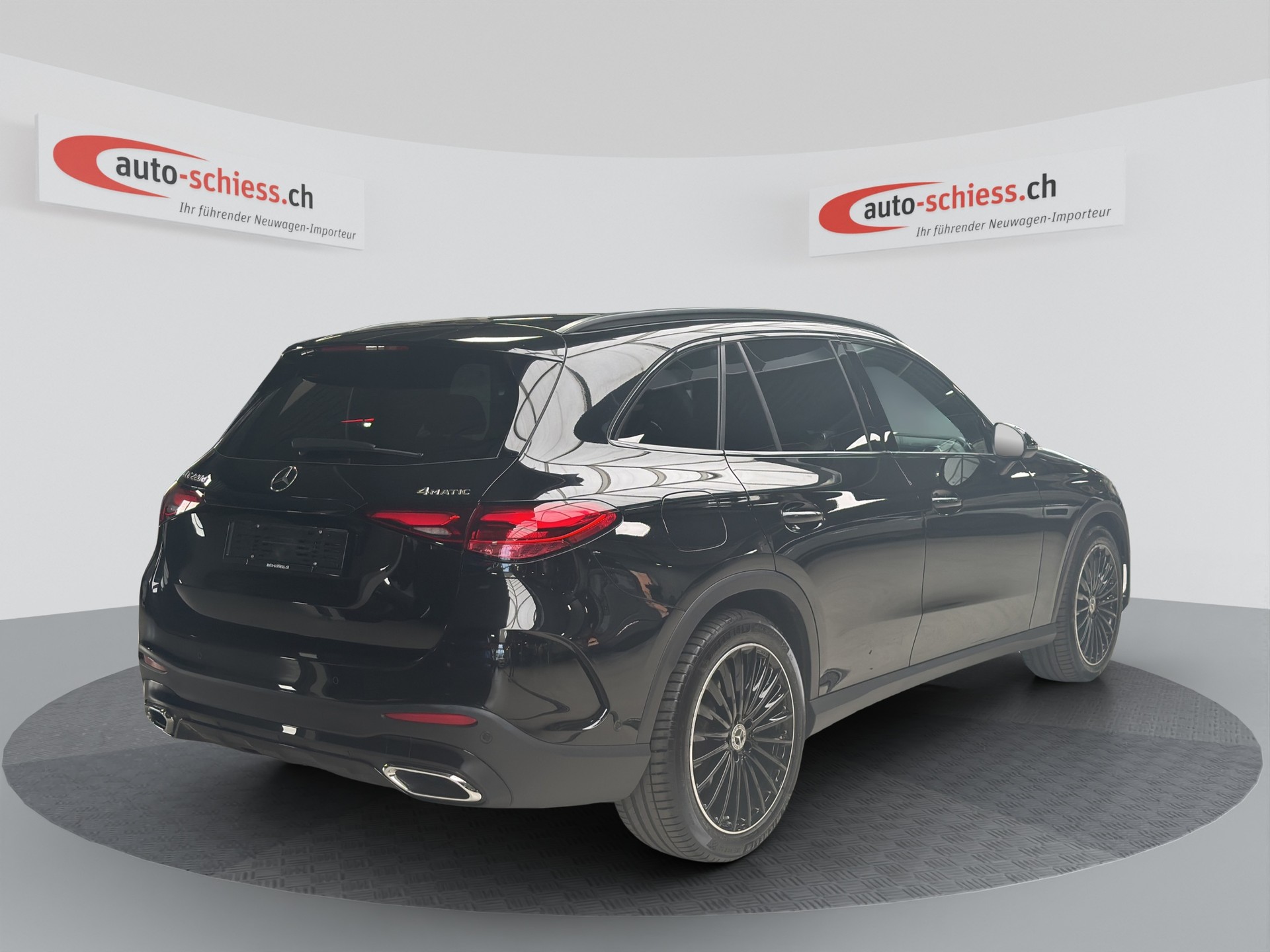 MERCEDES-BENZ GLC 220 d 4Matic 9G-Tronic AMG Edition Night-image-4