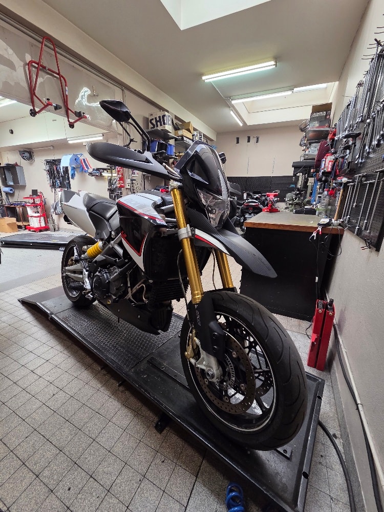 APRILIA Dorsoduro 1200 ABS/TC