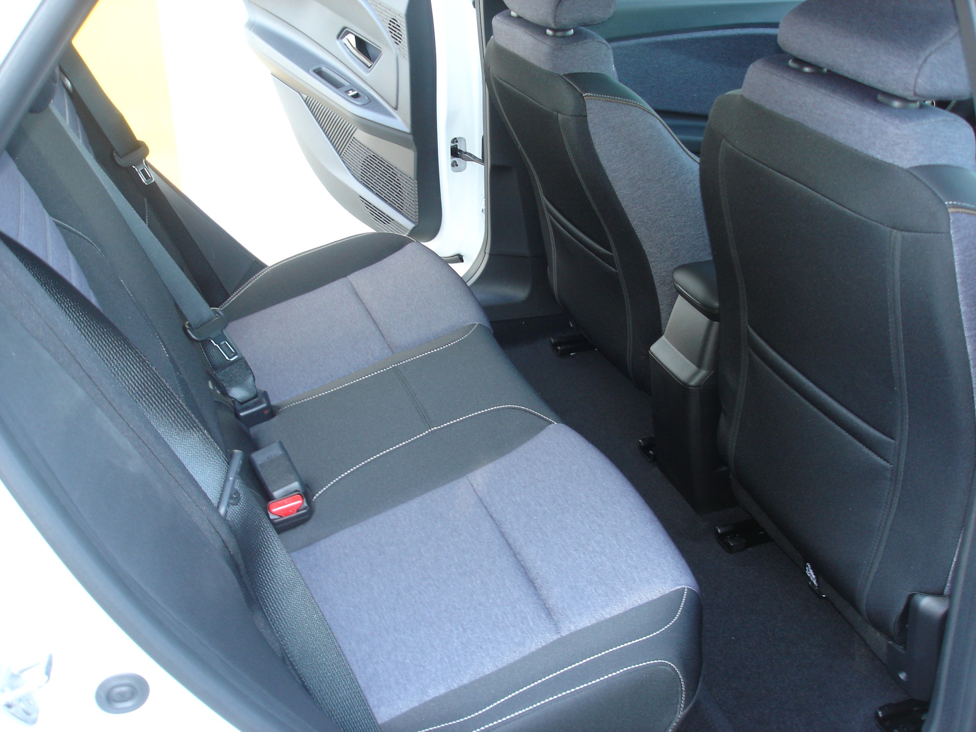 RENAULT R5 E-Tech Comfort Range 52 kWh Techno-image-7