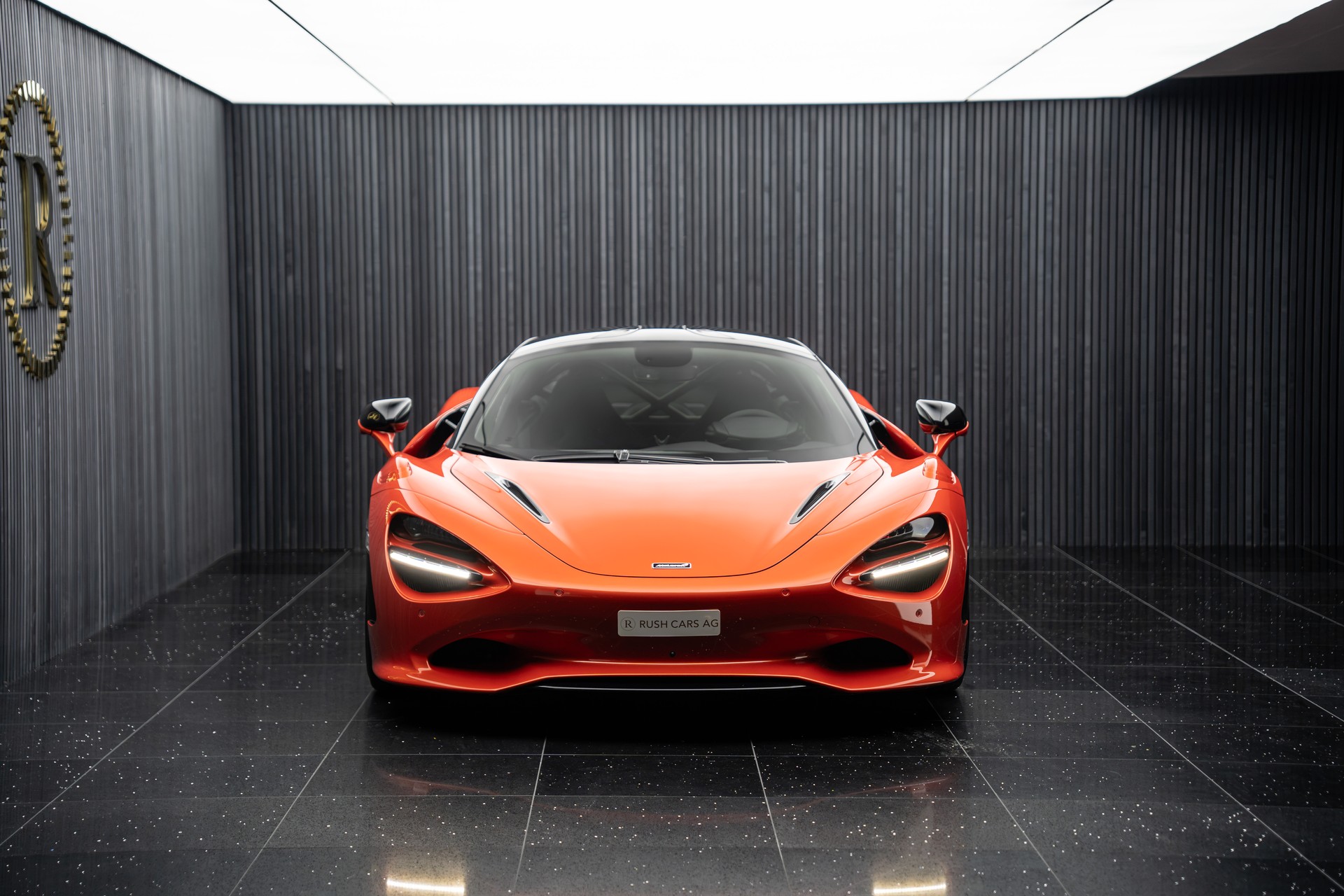 McLAREN 750S Coupé Performance-image-1