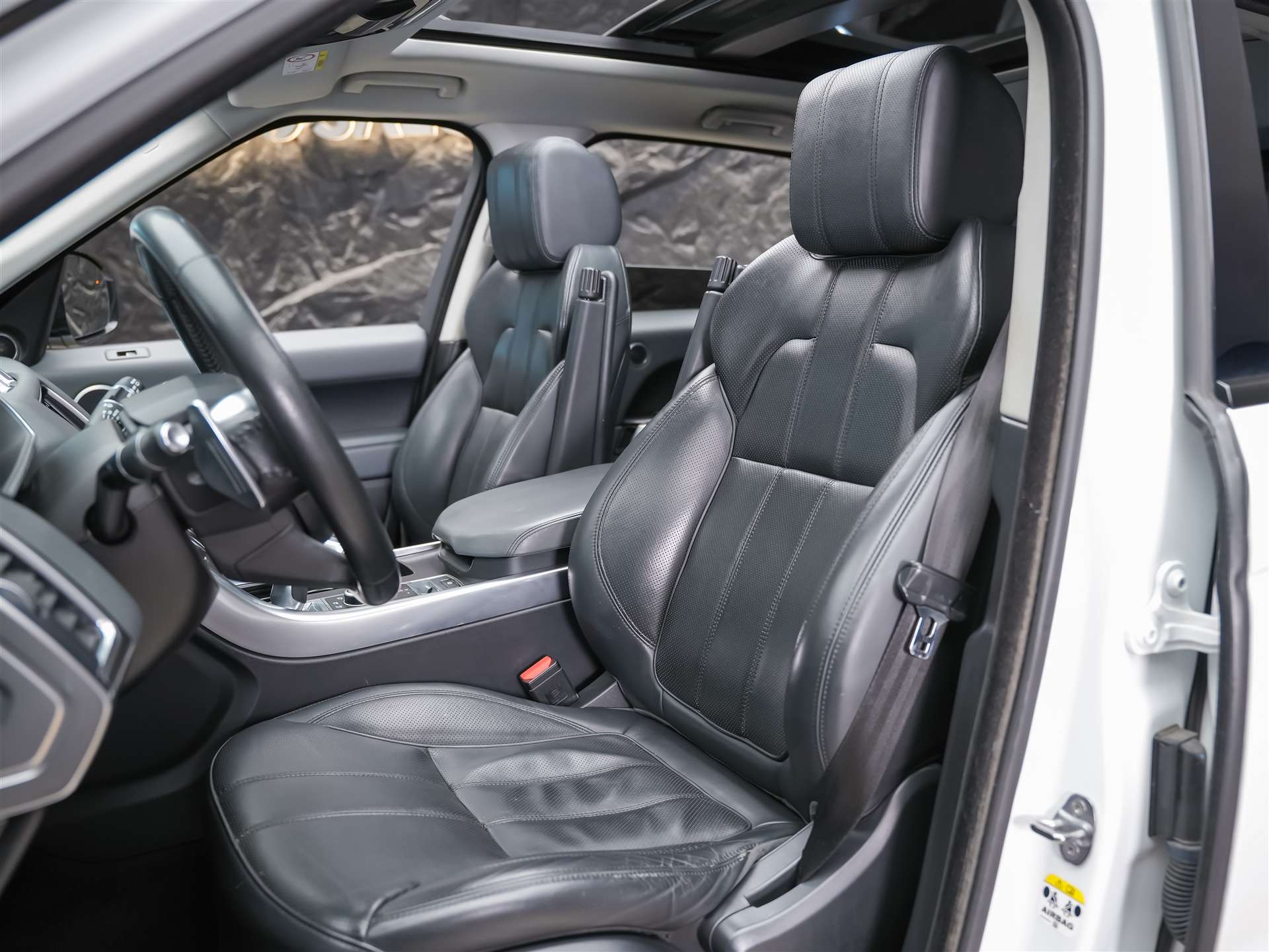 LAND ROVER Range Rover Sport 4.4 SDV8 HSE *Panorama*Merdian Soundsystem*Softclose*-image-9