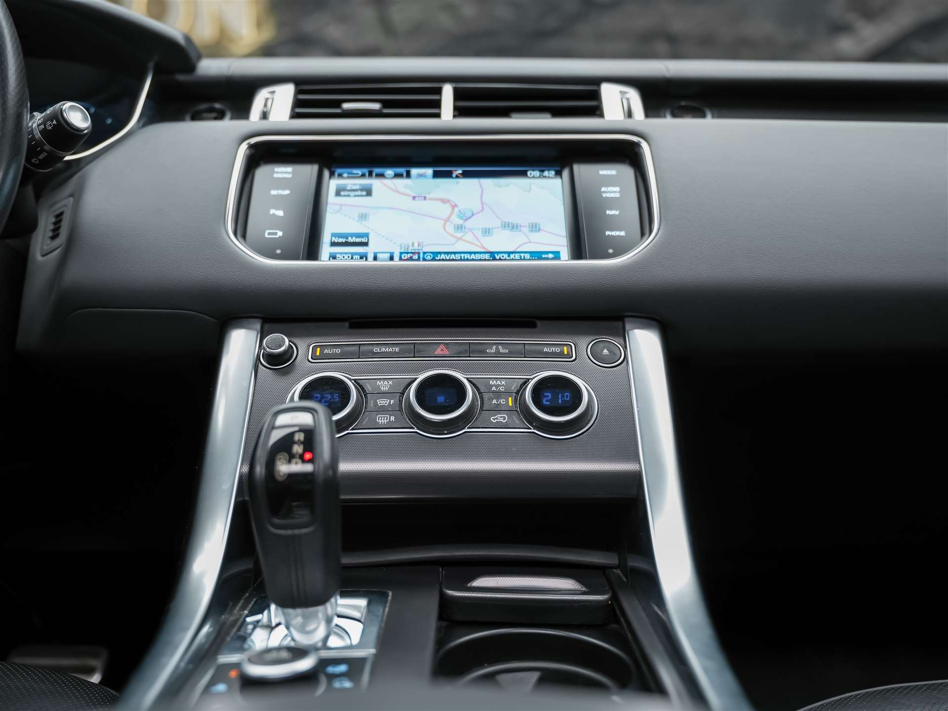 LAND ROVER Range Rover Sport 4.4 SDV8 HSE *Panorama*Merdian Soundsystem*Softclose*-image-22